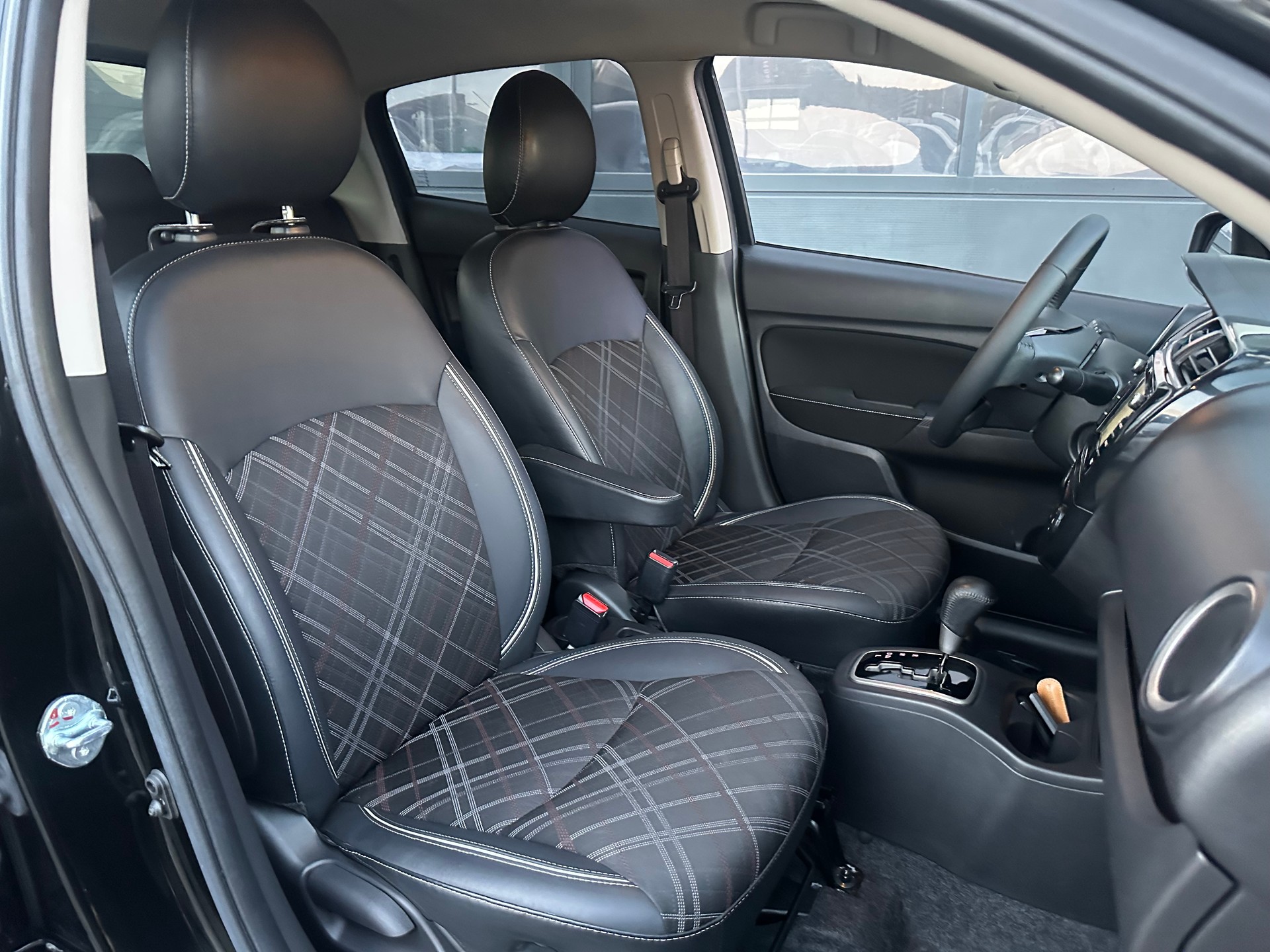 MITSUBISHI Space Star 1.2 Diamond CVT-image-20