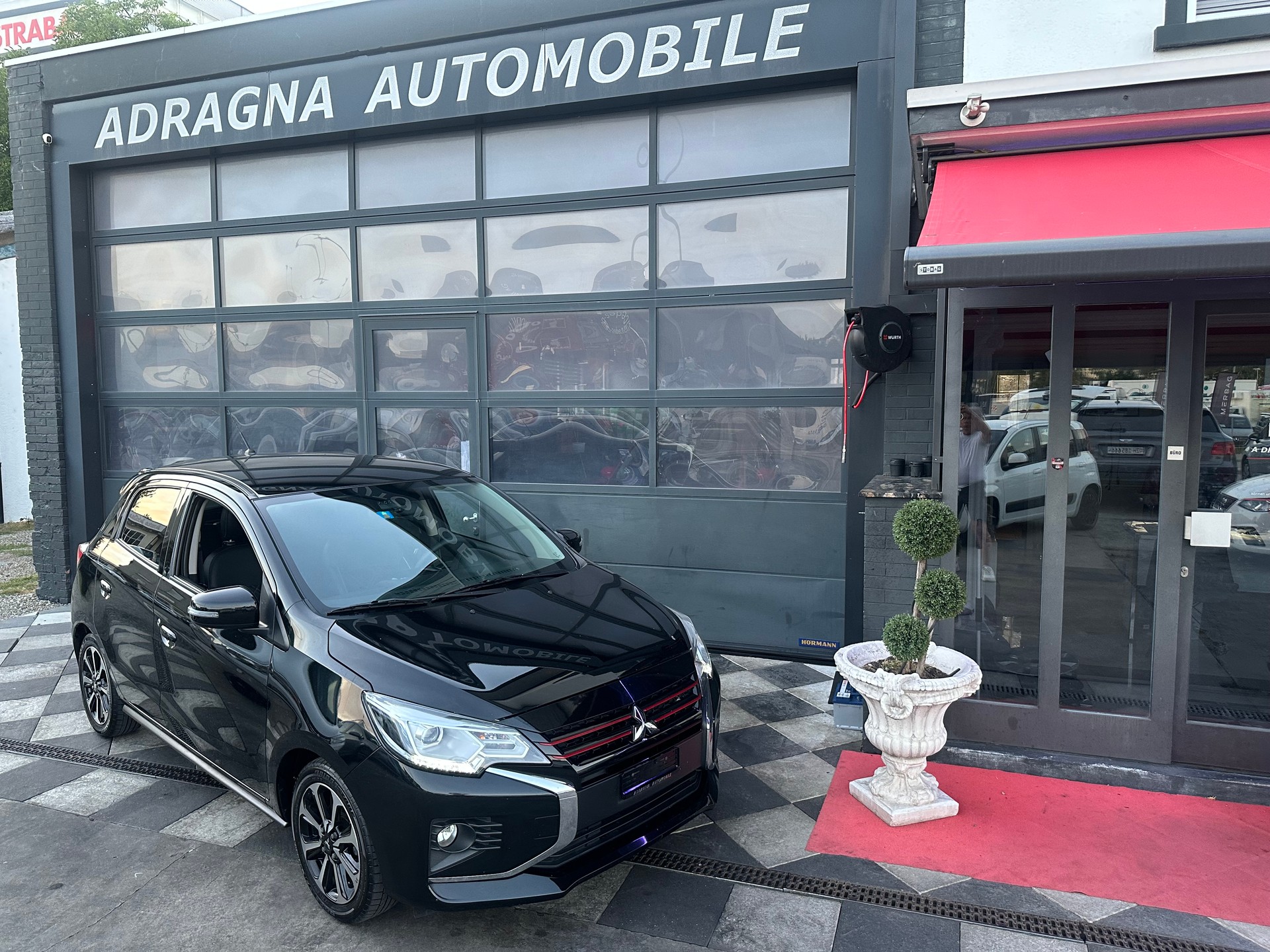 MITSUBISHI Space Star 1.2 Diamond CVT-image-2