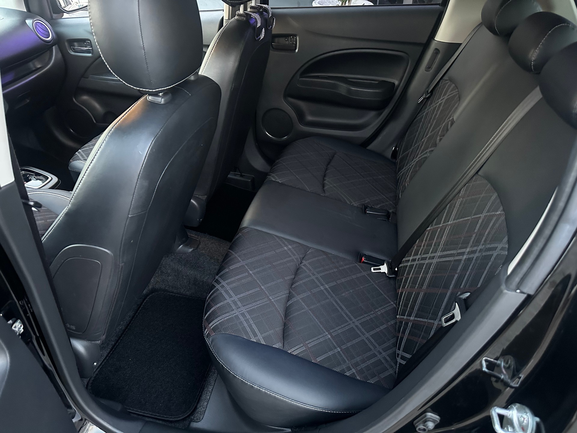MITSUBISHI Space Star 1.2 Diamond CVT-image-25