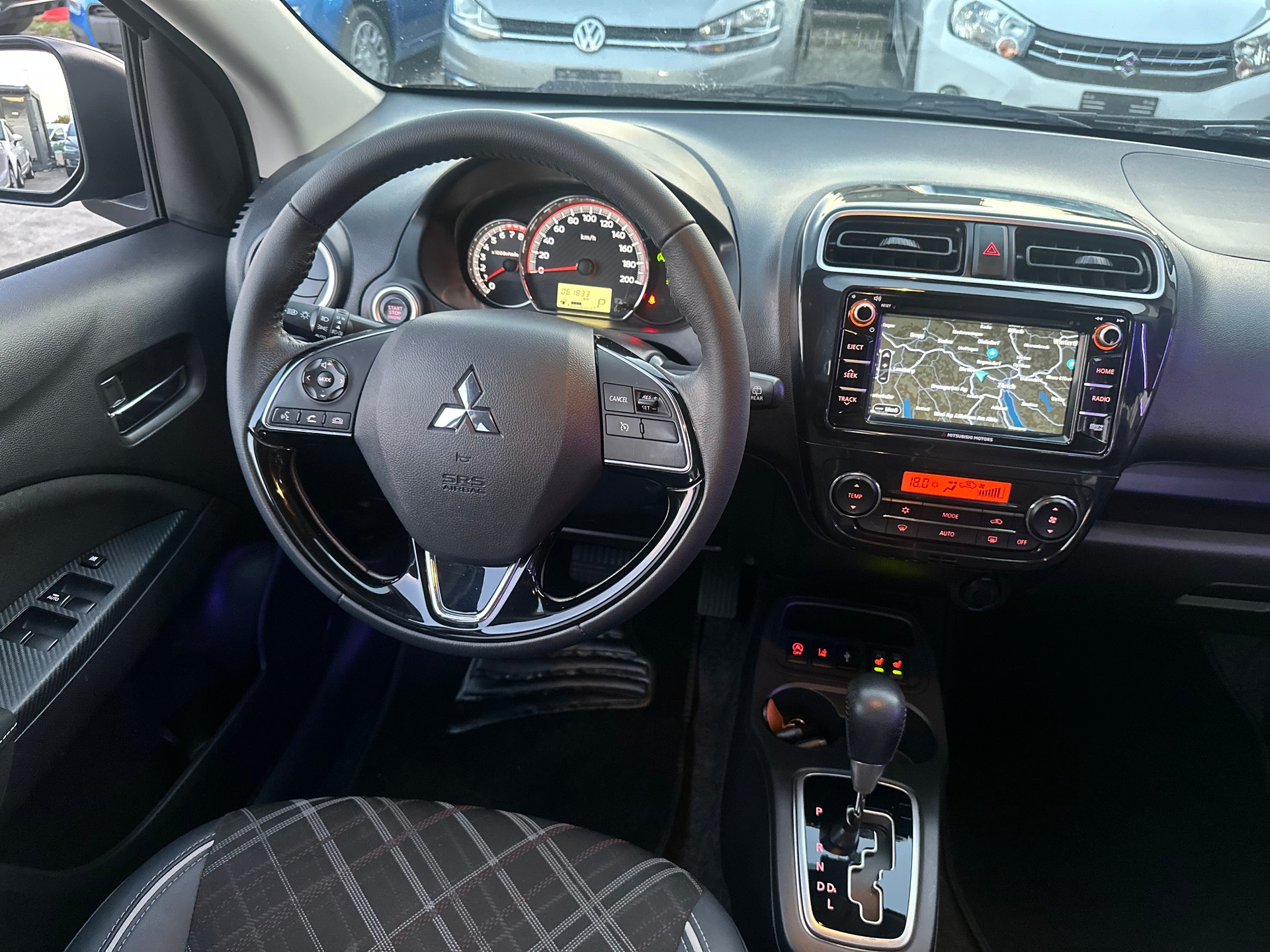 MITSUBISHI Space Star 1.2 Diamond CVT-image-9