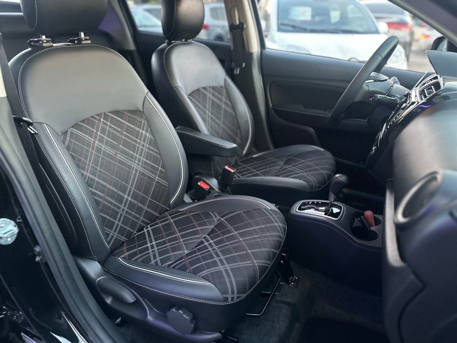 MITSUBISHI Space Star 1.2 Diamond CVT-image-26