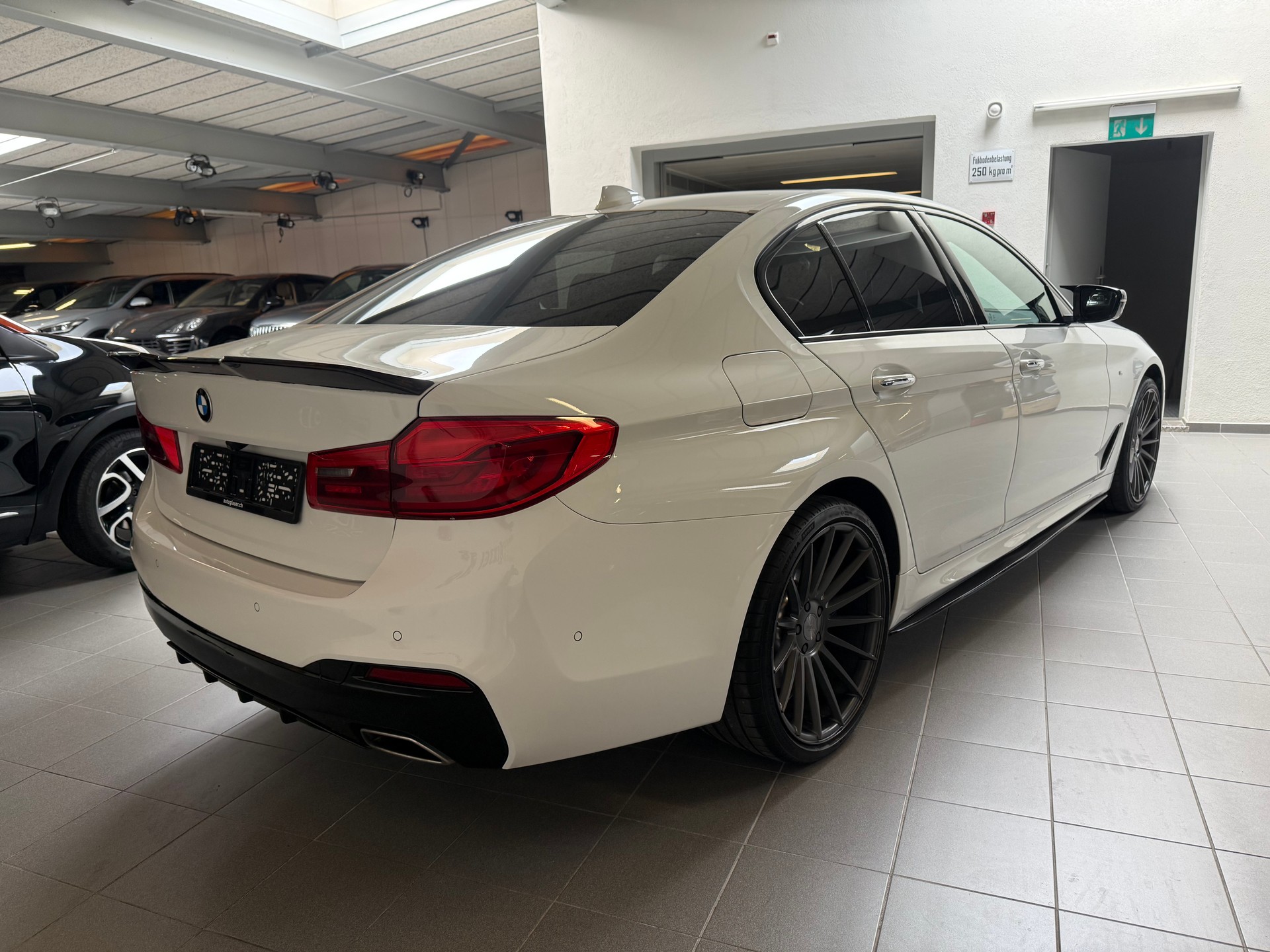 BMW 530d xDrive Steptronic-image-9