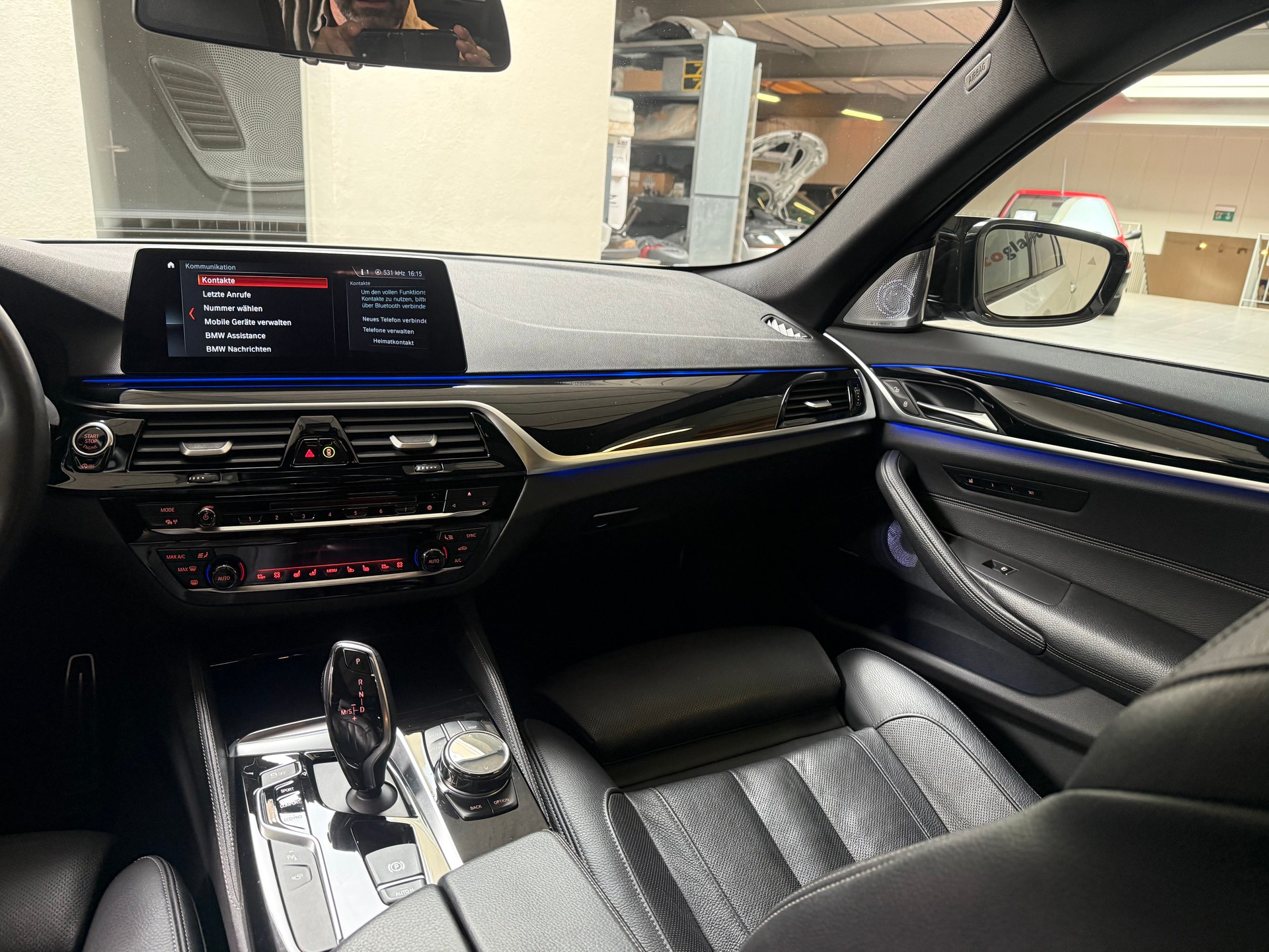 BMW 530d xDrive Steptronic-image-13