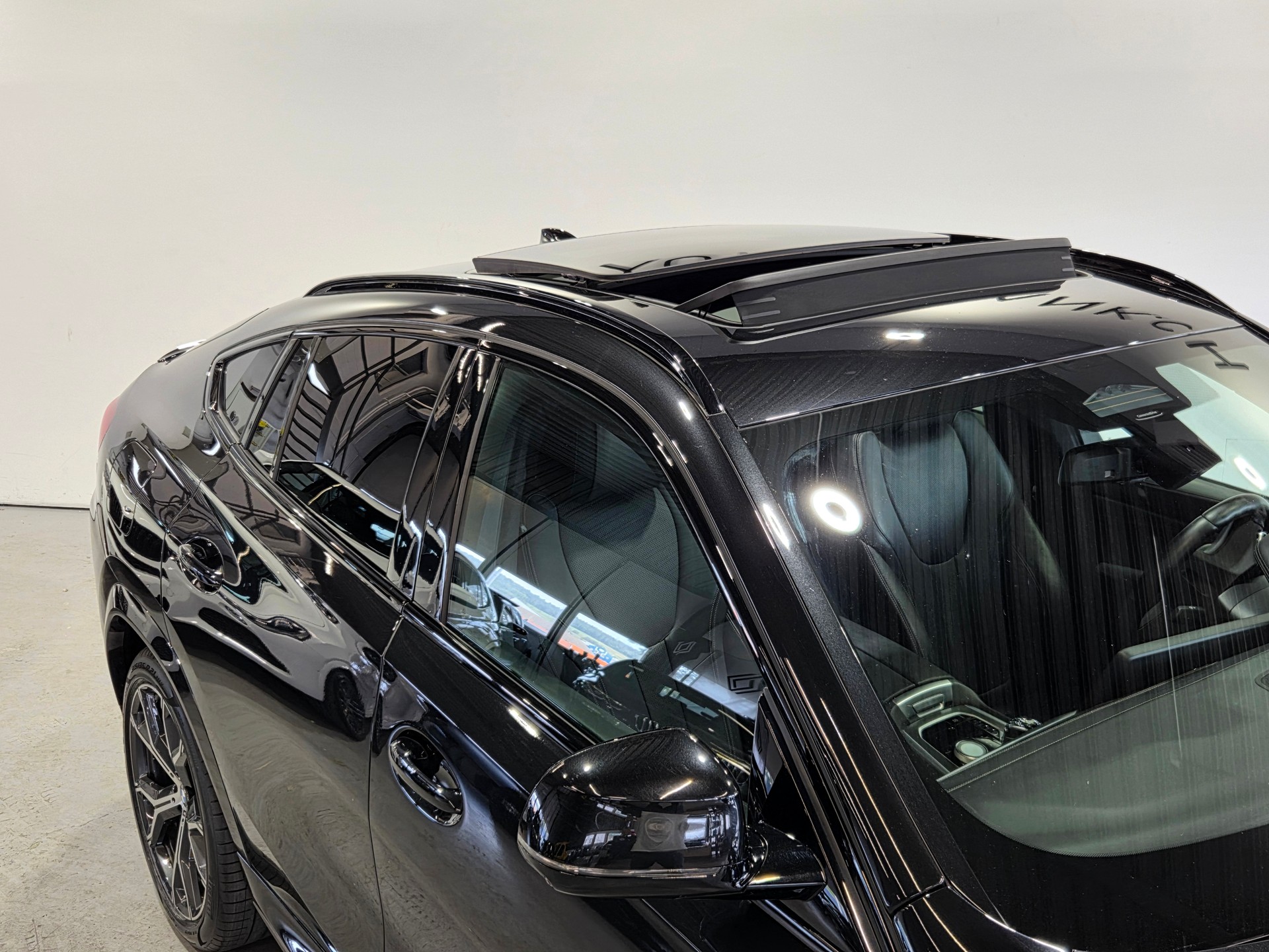 BMW X6 40d xDrive M-Sport-image-11