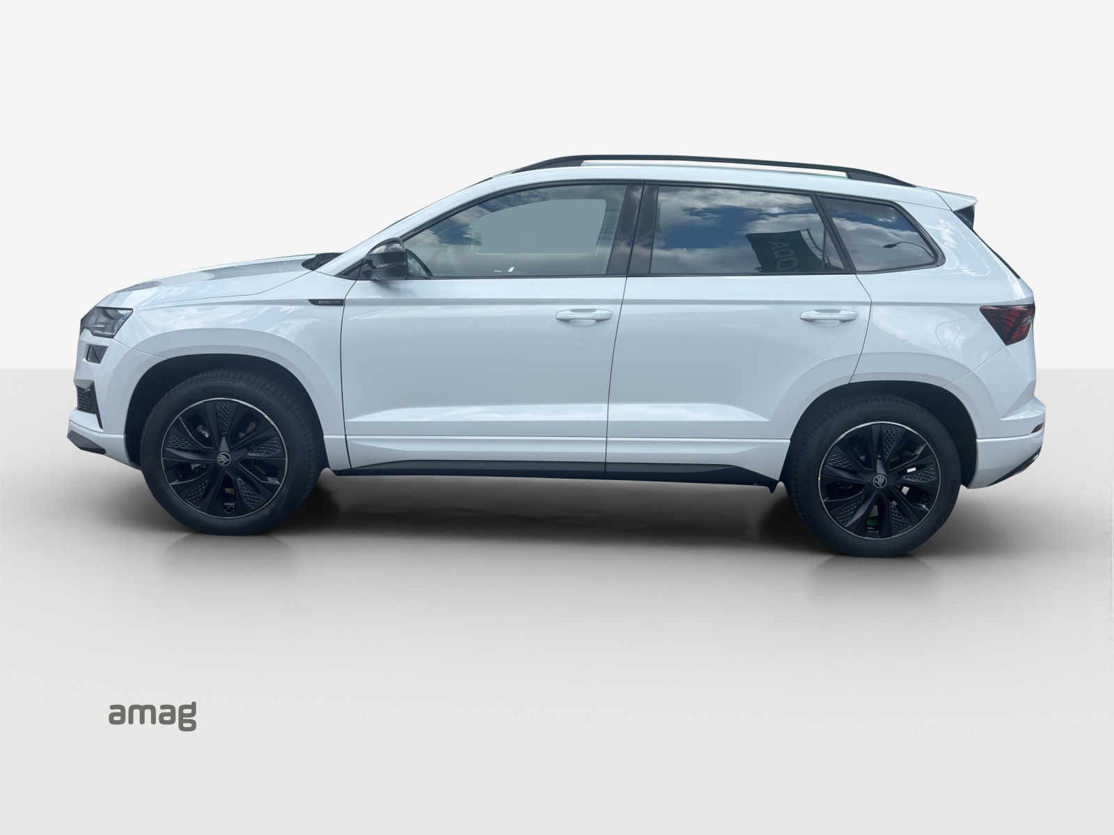 SKODA Karoq 2.0 TSI SportLine 4x4 DSG-image-1