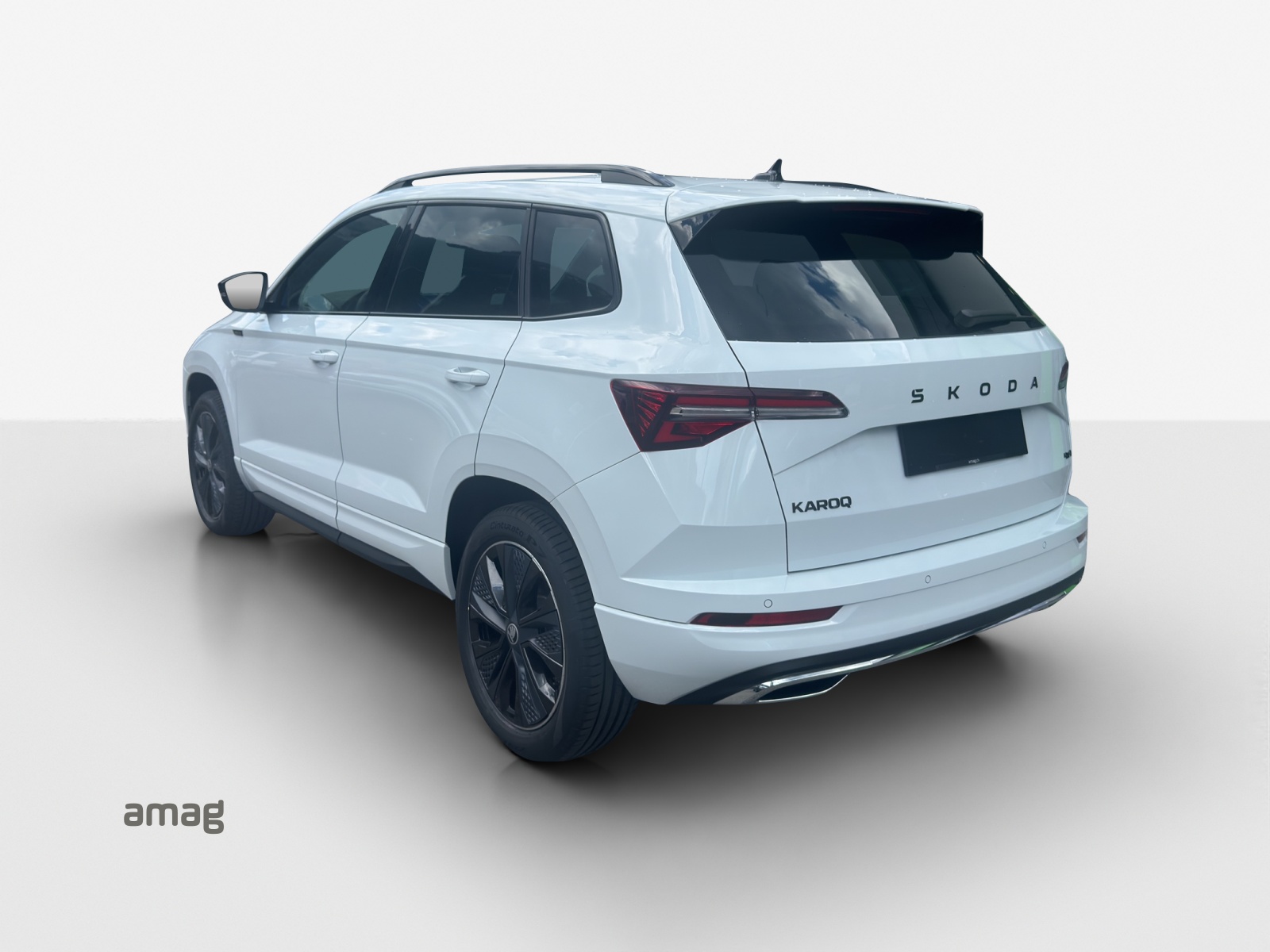 SKODA Karoq 2.0 TSI SportLine 4x4 DSG-image-2