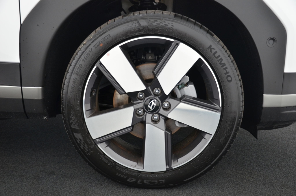 HYUNDAI Santa Fe 1.6 PHEV Prestige Line 4WD-image-9