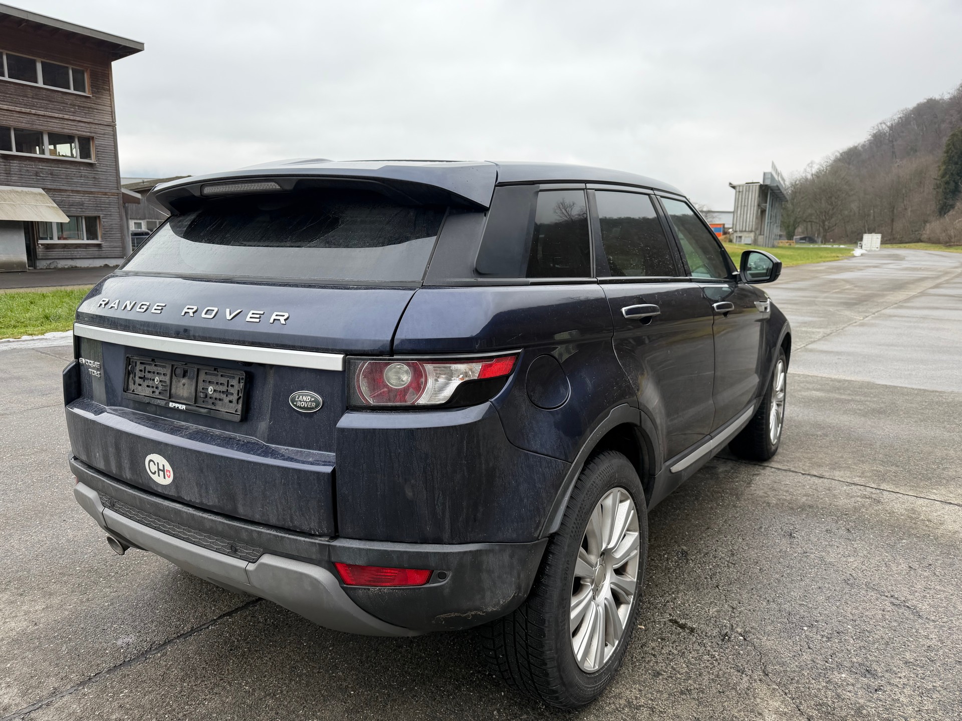 LAND ROVER Range Rover Evoque 2.2 TD4 Prestige AT9-image-3