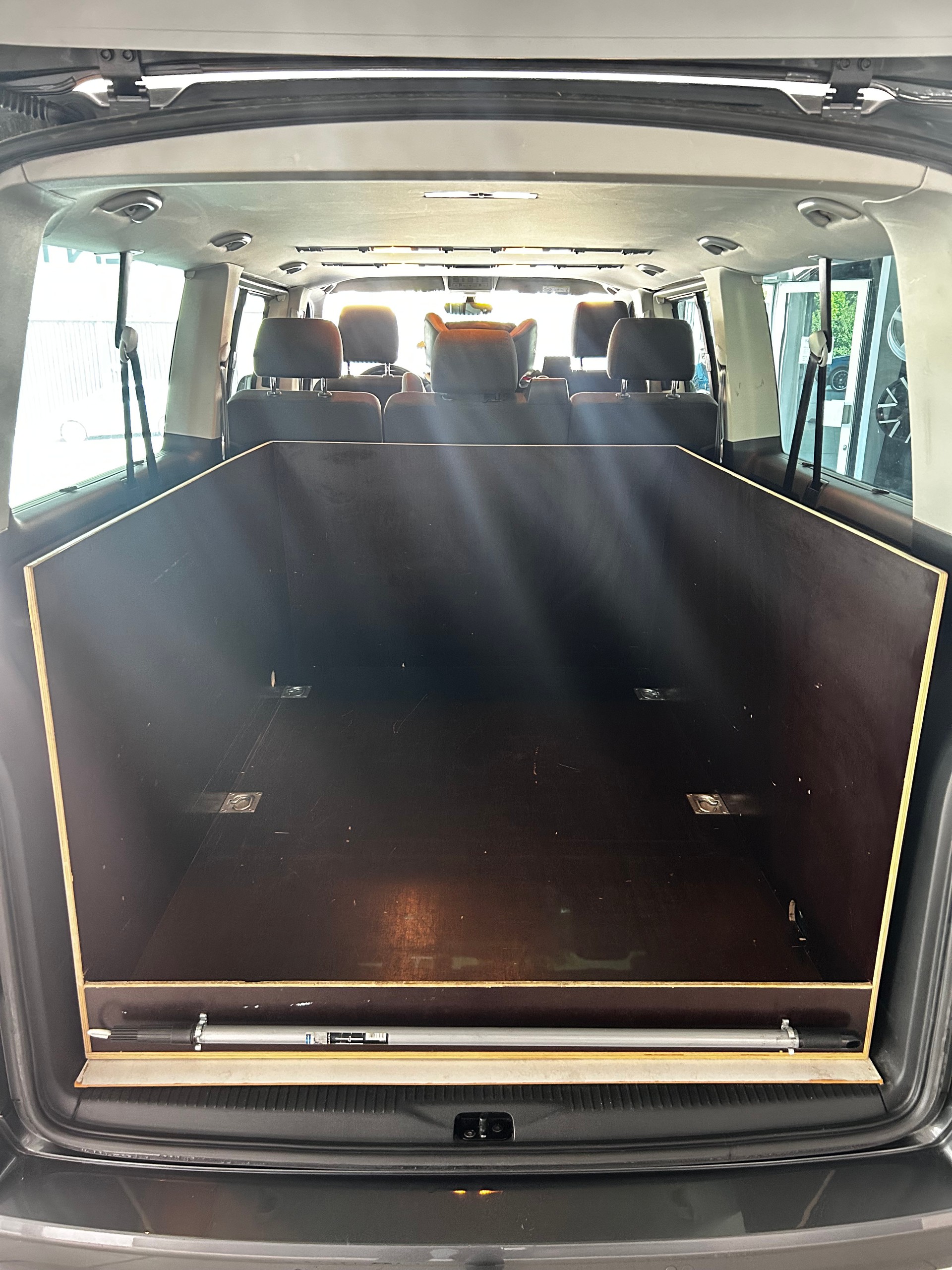VW T6 Caravelle 2.0 TDI Comfortline 4Motion DSG-image-11