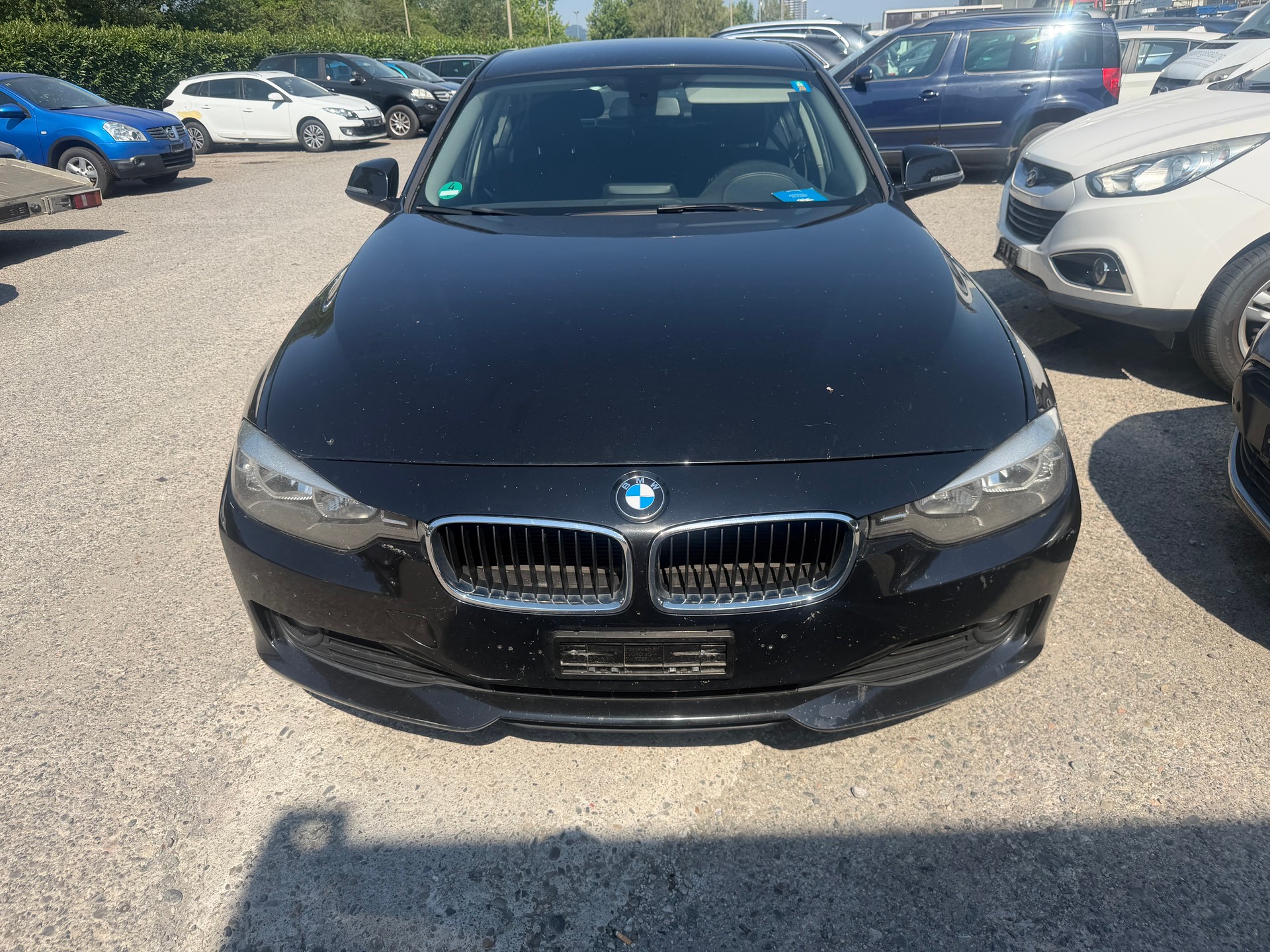BMW 318d Modern Line Steptronic-image-2