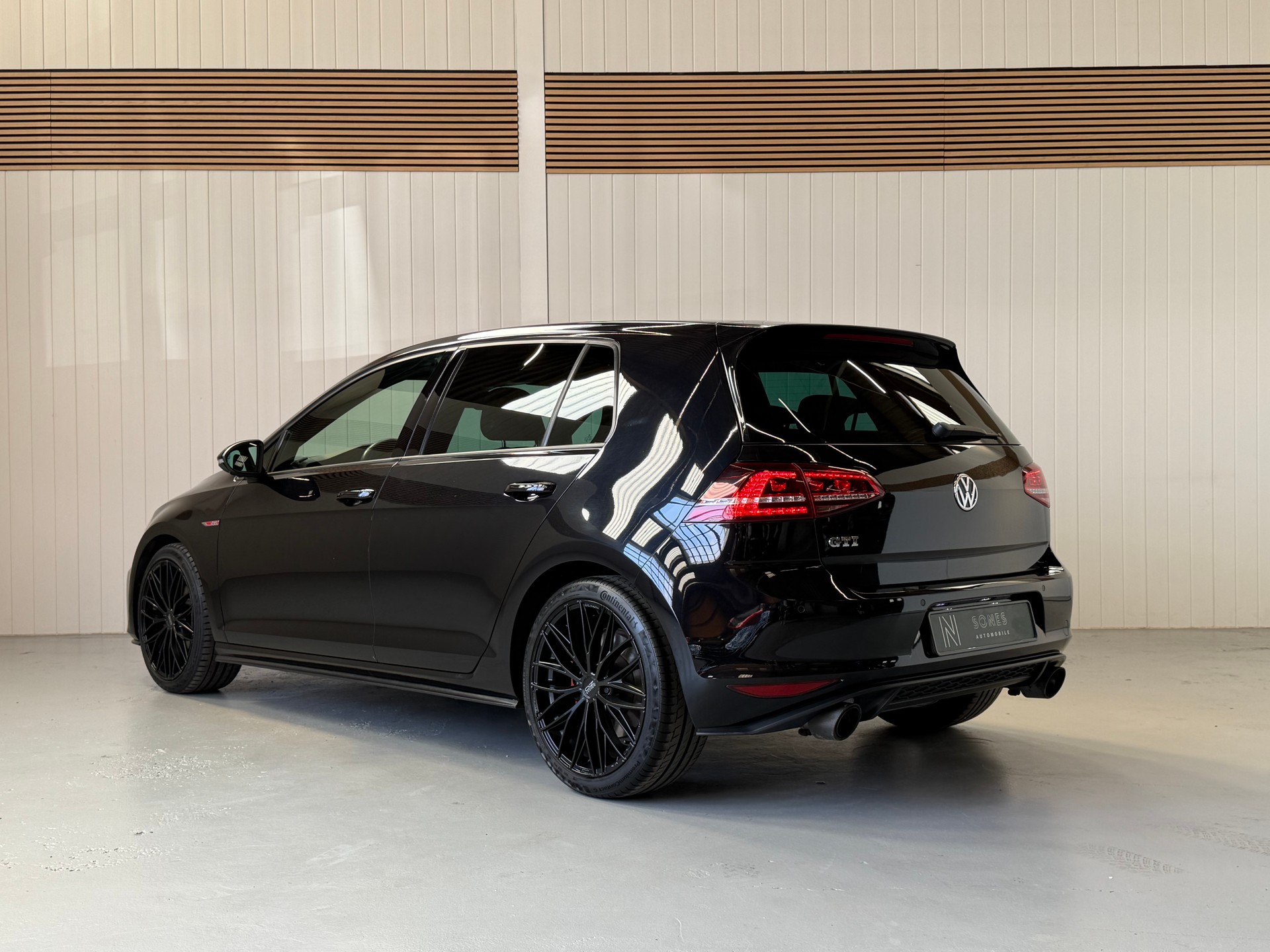 VW Golf 2.0 TSI GTI -frisch ab MFK & Service-image-7