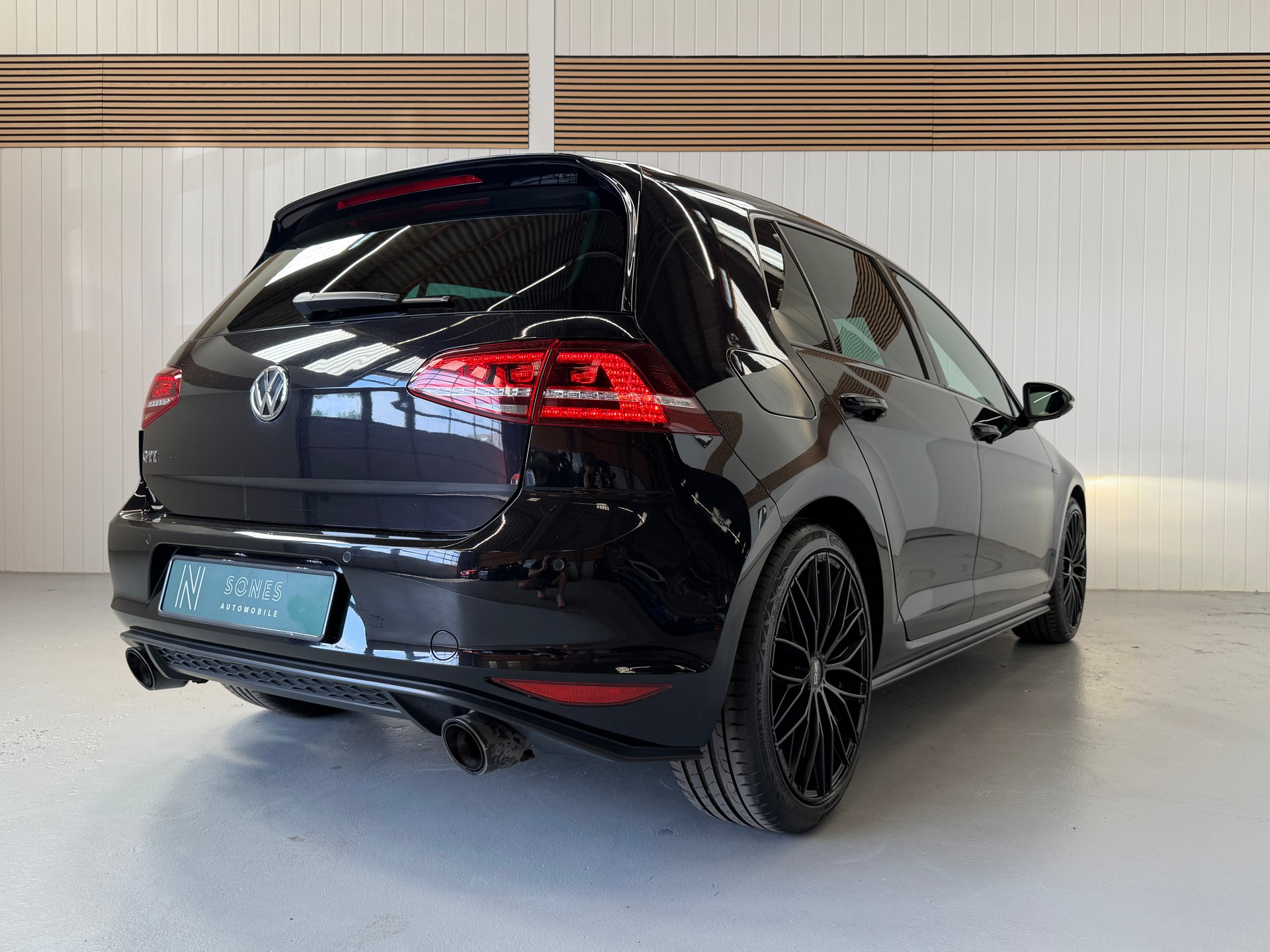 VW Golf 2.0 TSI GTI -frisch ab MFK & Service-image-8