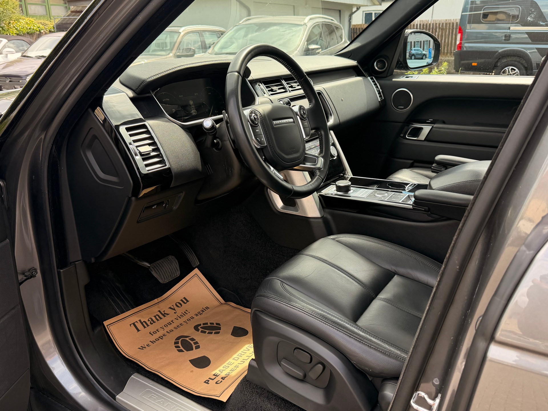 LAND ROVER Range Rover 3.0 TDV6 HSE Automatic-image-18