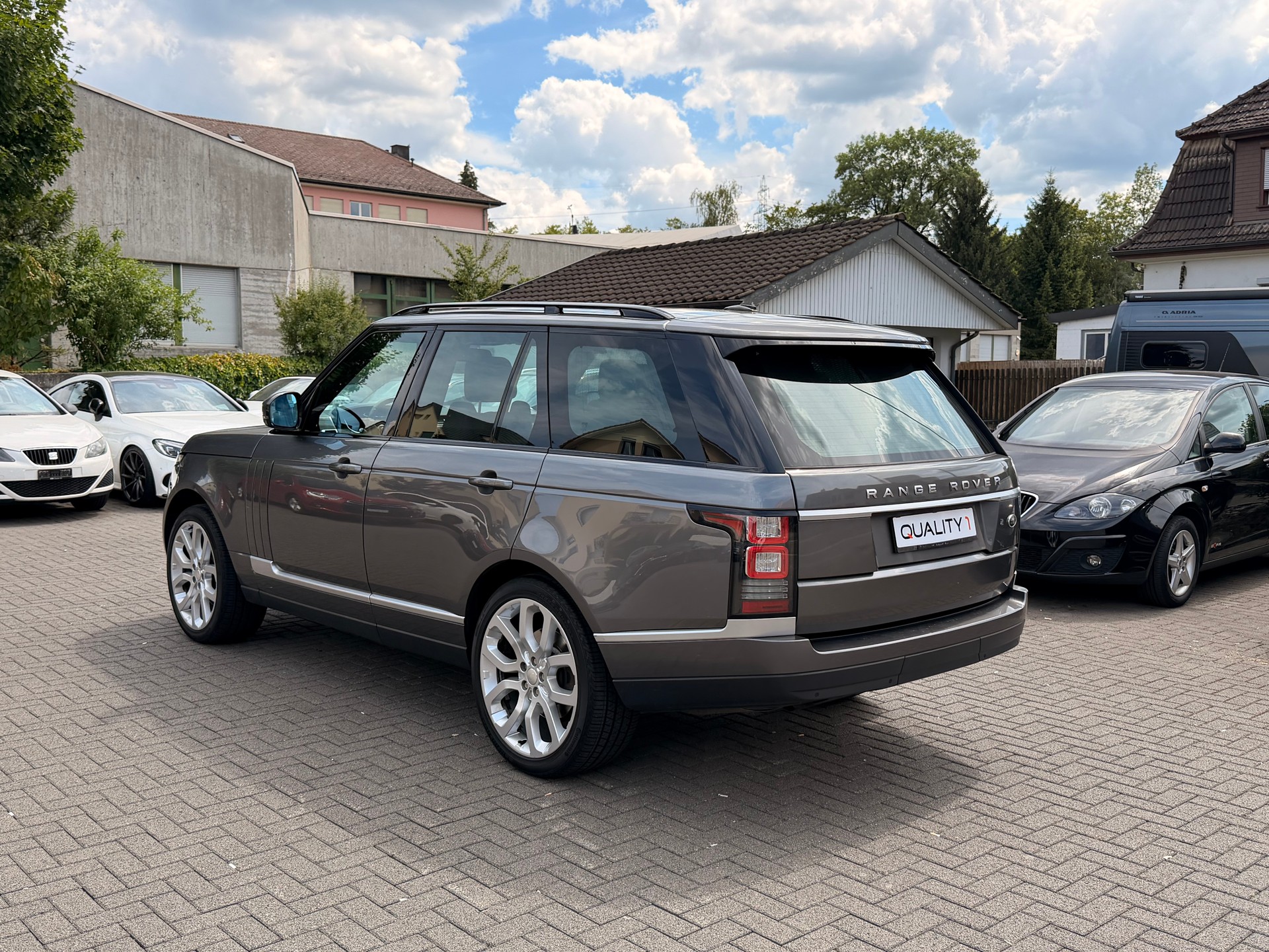 LAND ROVER Range Rover 3.0 TDV6 HSE Automatic-image-9