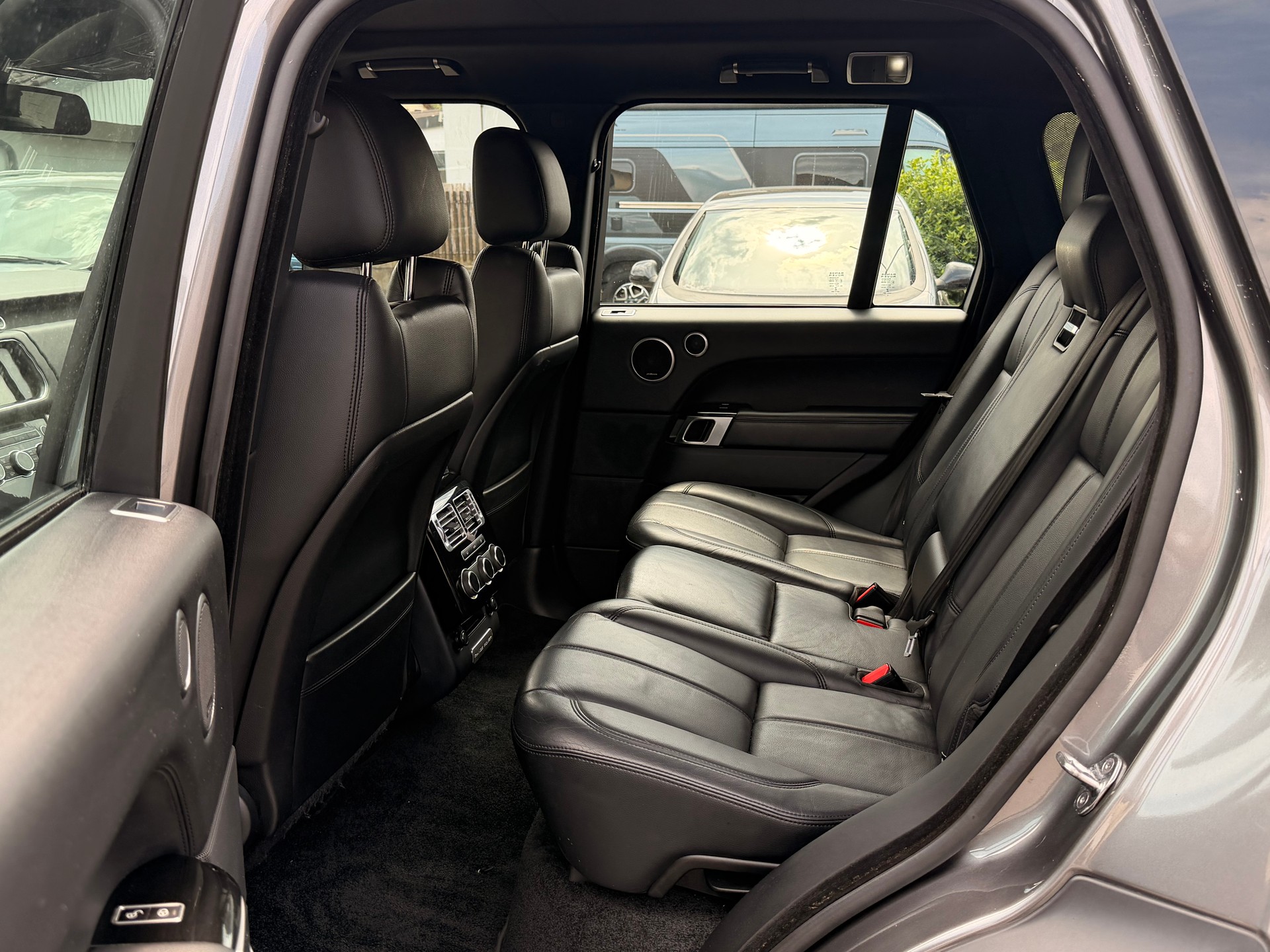 LAND ROVER Range Rover 3.0 TDV6 HSE Automatic-image-24