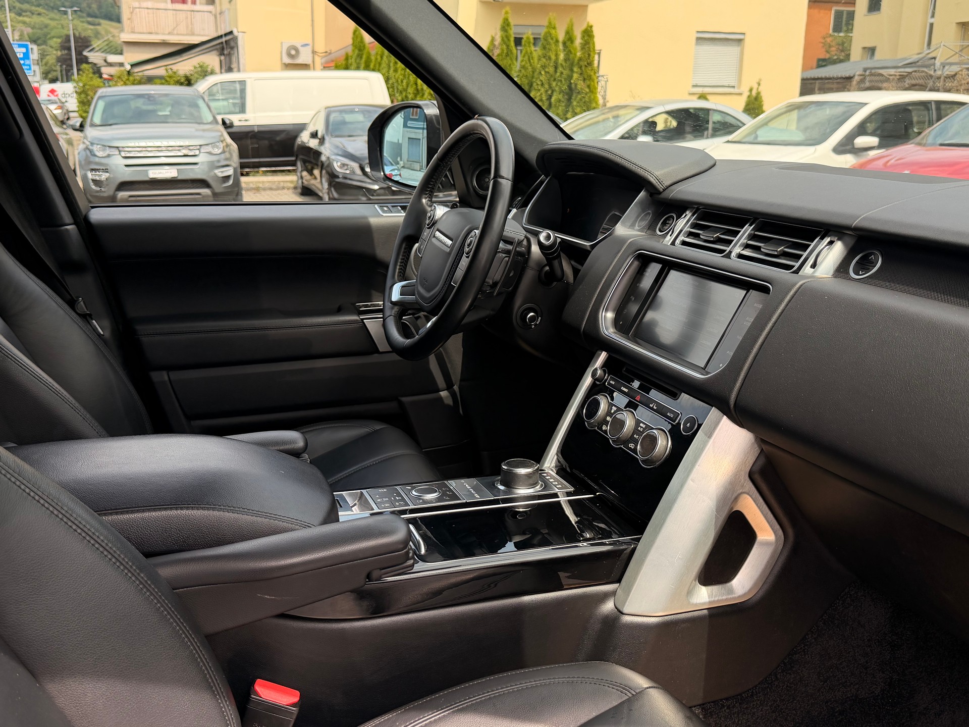 LAND ROVER Range Rover 3.0 TDV6 HSE Automatic-image-21