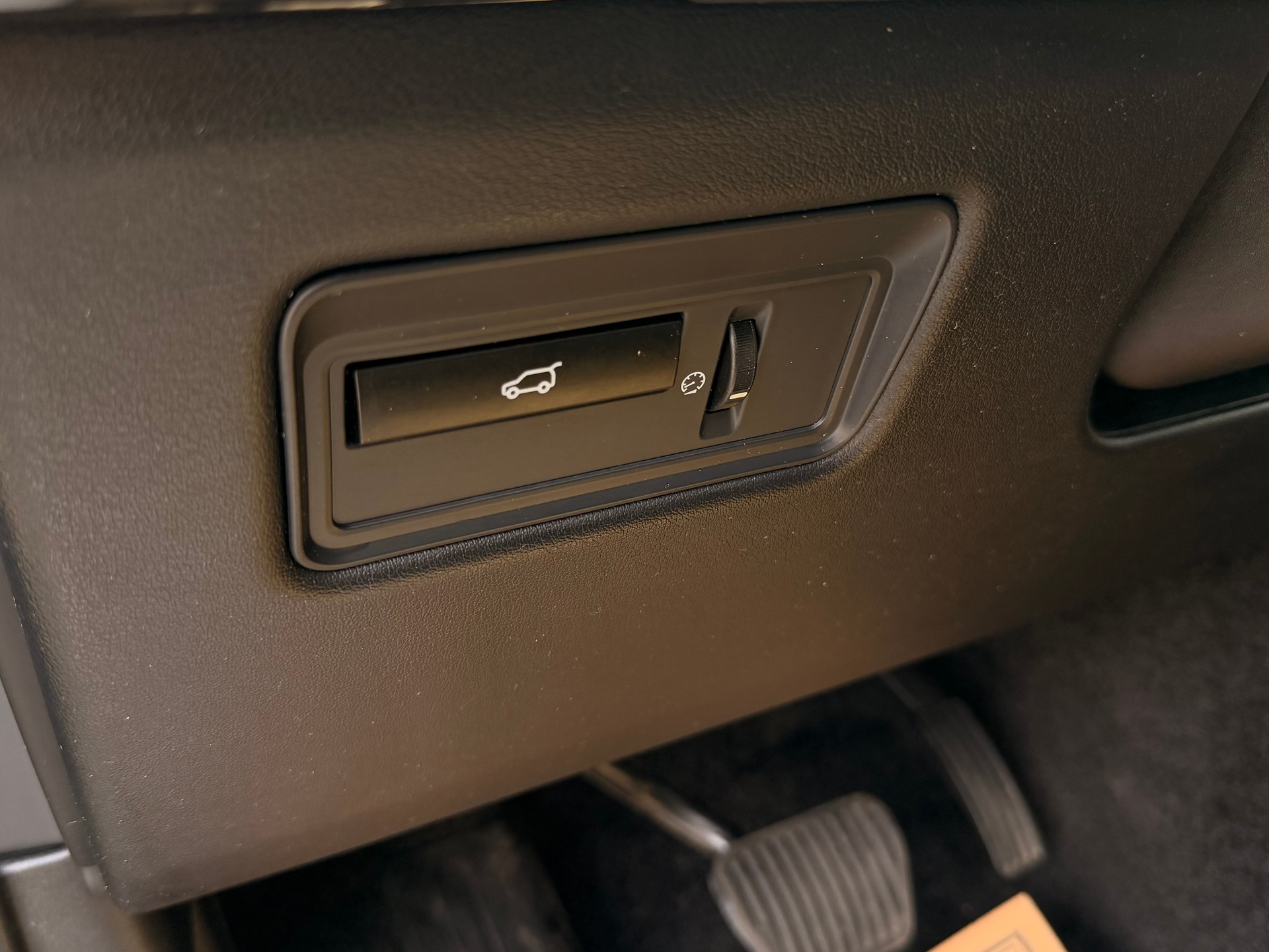 LAND ROVER Range Rover 3.0 TDV6 HSE Automatic-image-17