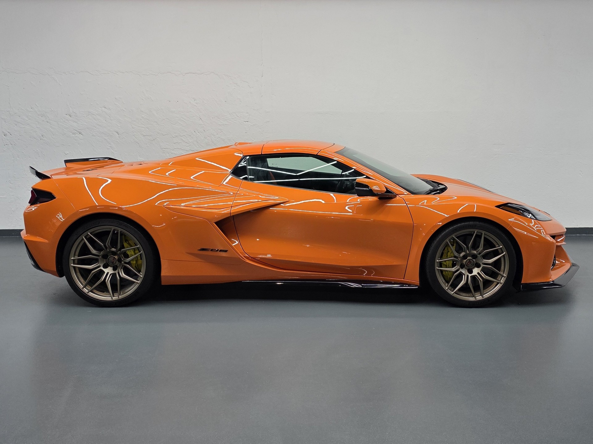 CHEVROLET Corvette Z06 Cabriolet 3LZ (US VERSION OHNE OPF MIT 681 PS)-image-4