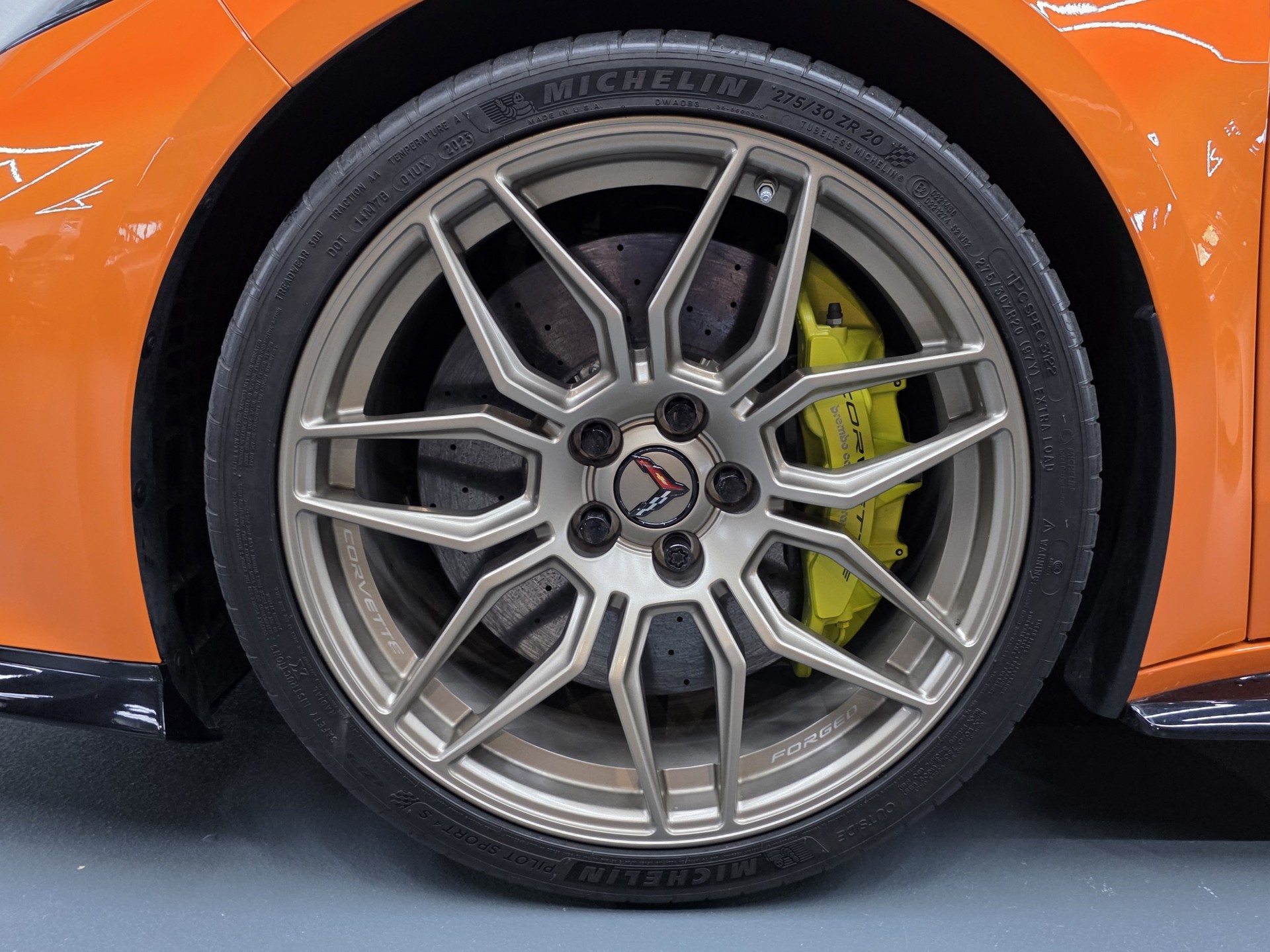 CHEVROLET Corvette Z06 Cabriolet 3LZ (US VERSION OHNE OPF MIT 681 PS)-image-11