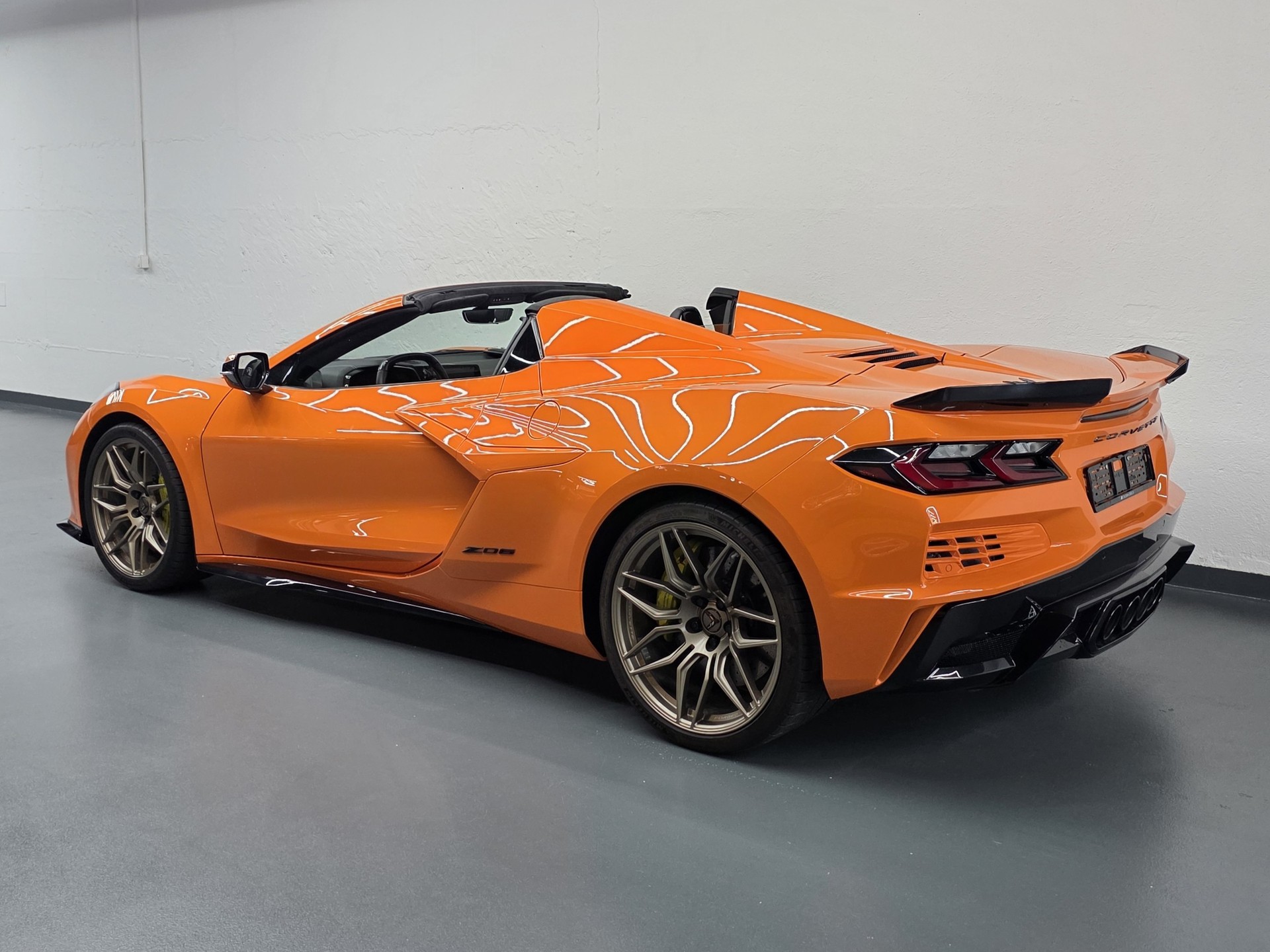 CHEVROLET Corvette Z06 Cabriolet 3LZ (US VERSION OHNE OPF MIT 681 PS)-image-10