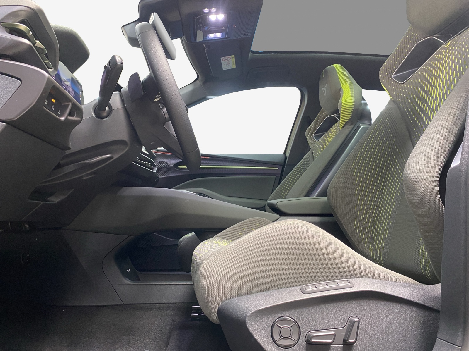 CUPRA Raval 52 kWh VZ Extreme Launch Edition-image-7