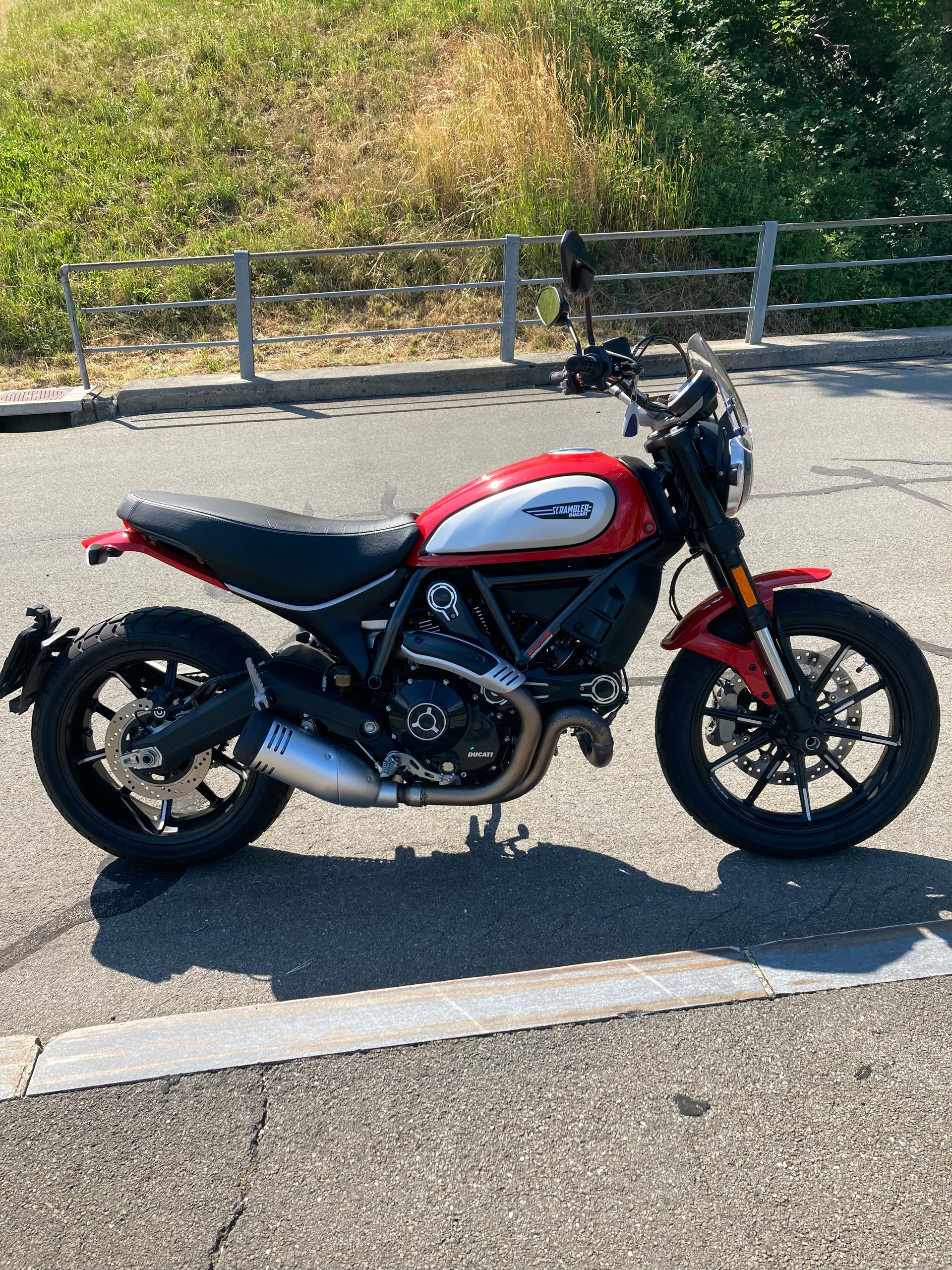 DUCATI Scrambler 800 Icon