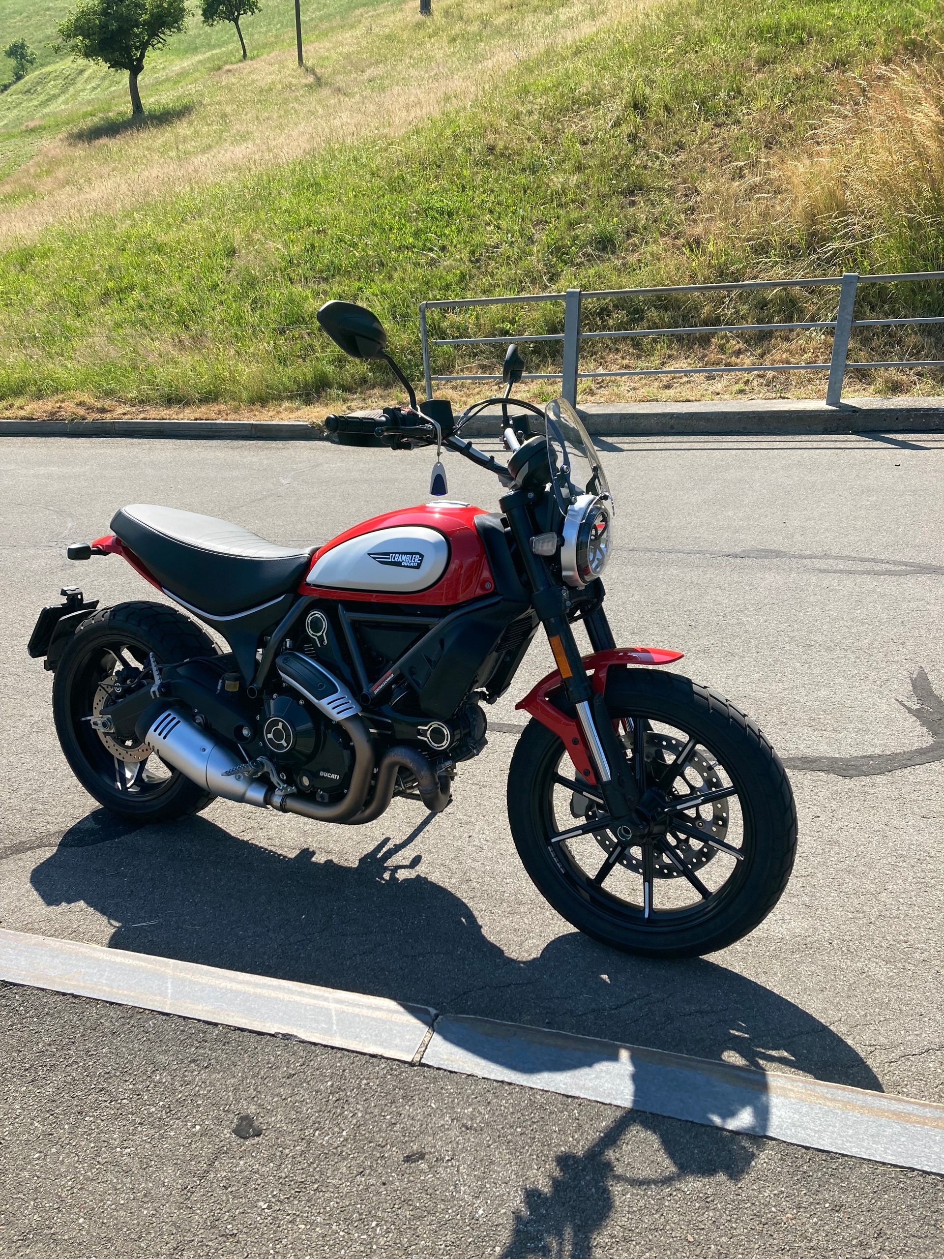 DUCATI Scrambler 800 Icon-image-1