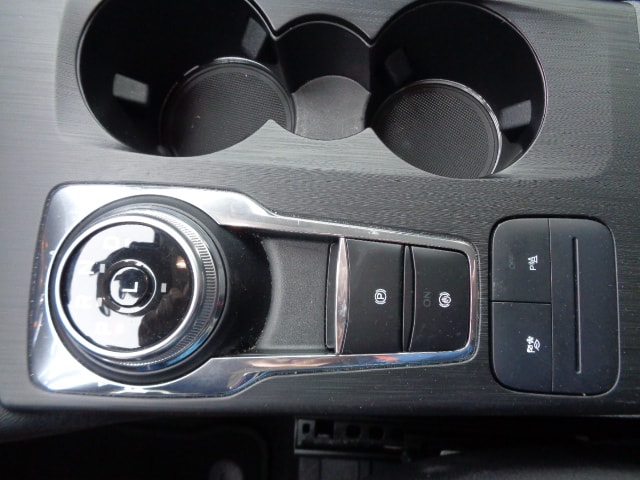 FORD Kuga 2.5 Hybrid Titanium 4x4-image-5