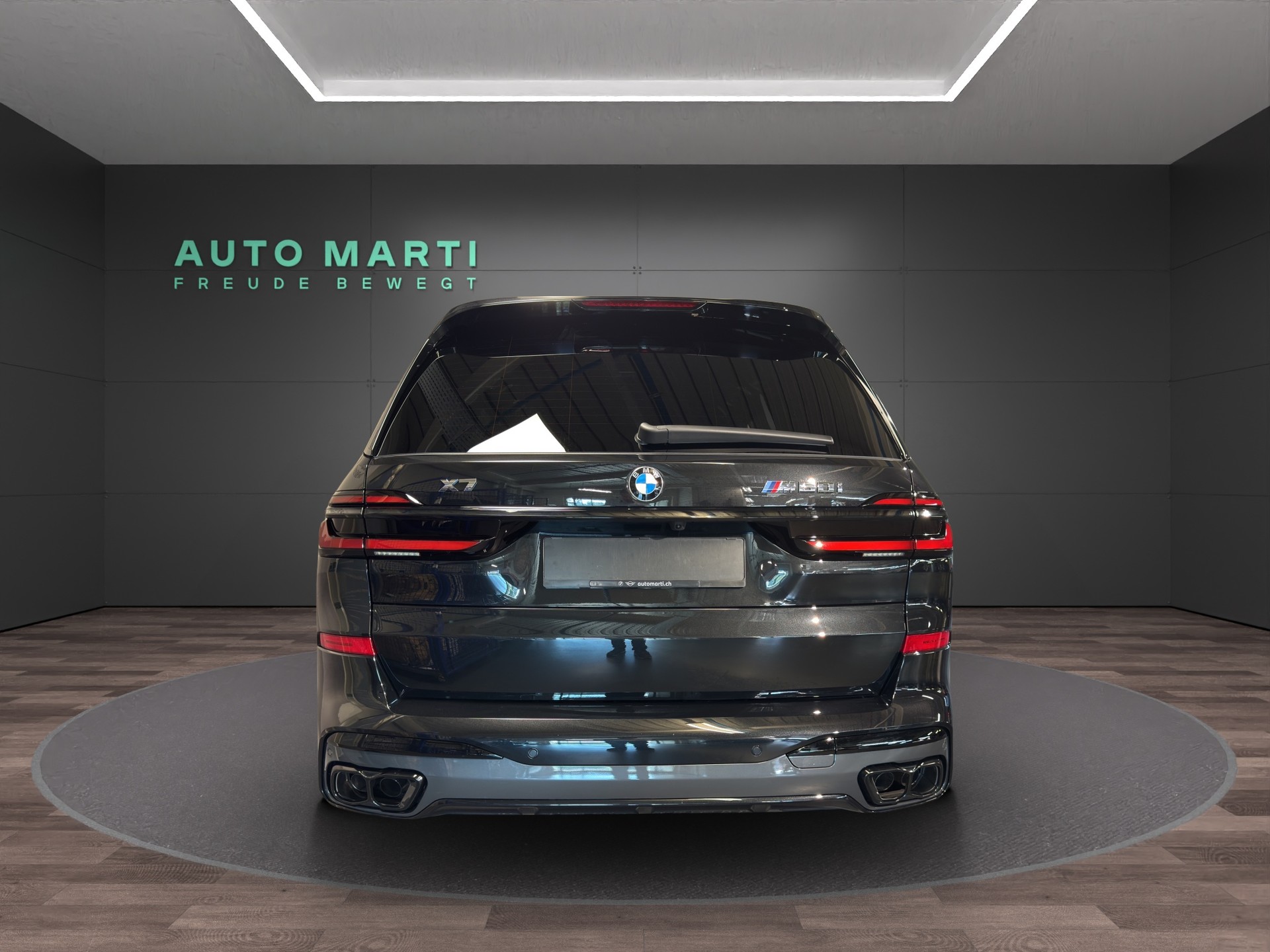 BMW X7 M60i-image-2