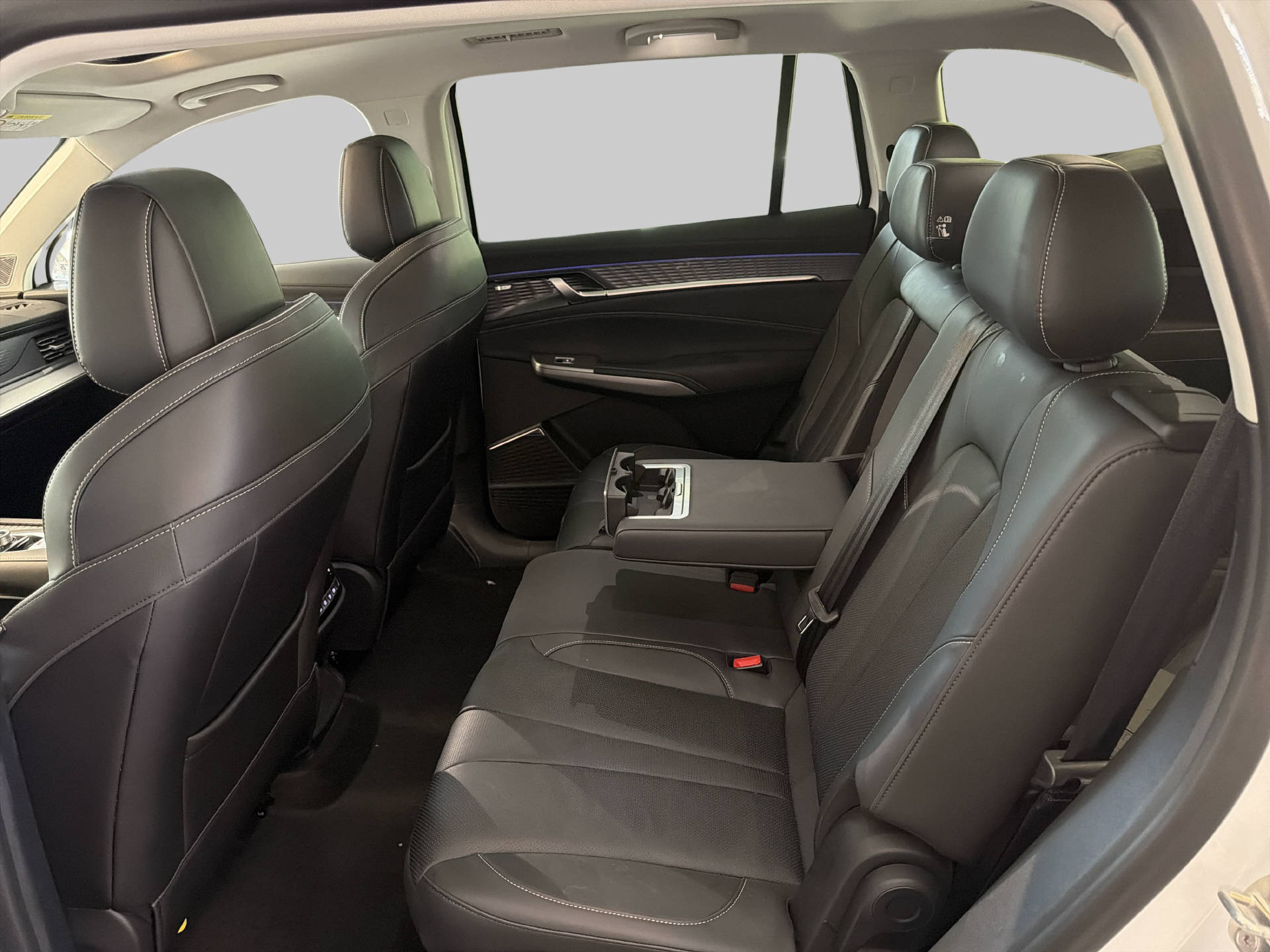 MG S9 1.5 PHEV Premium-image-11