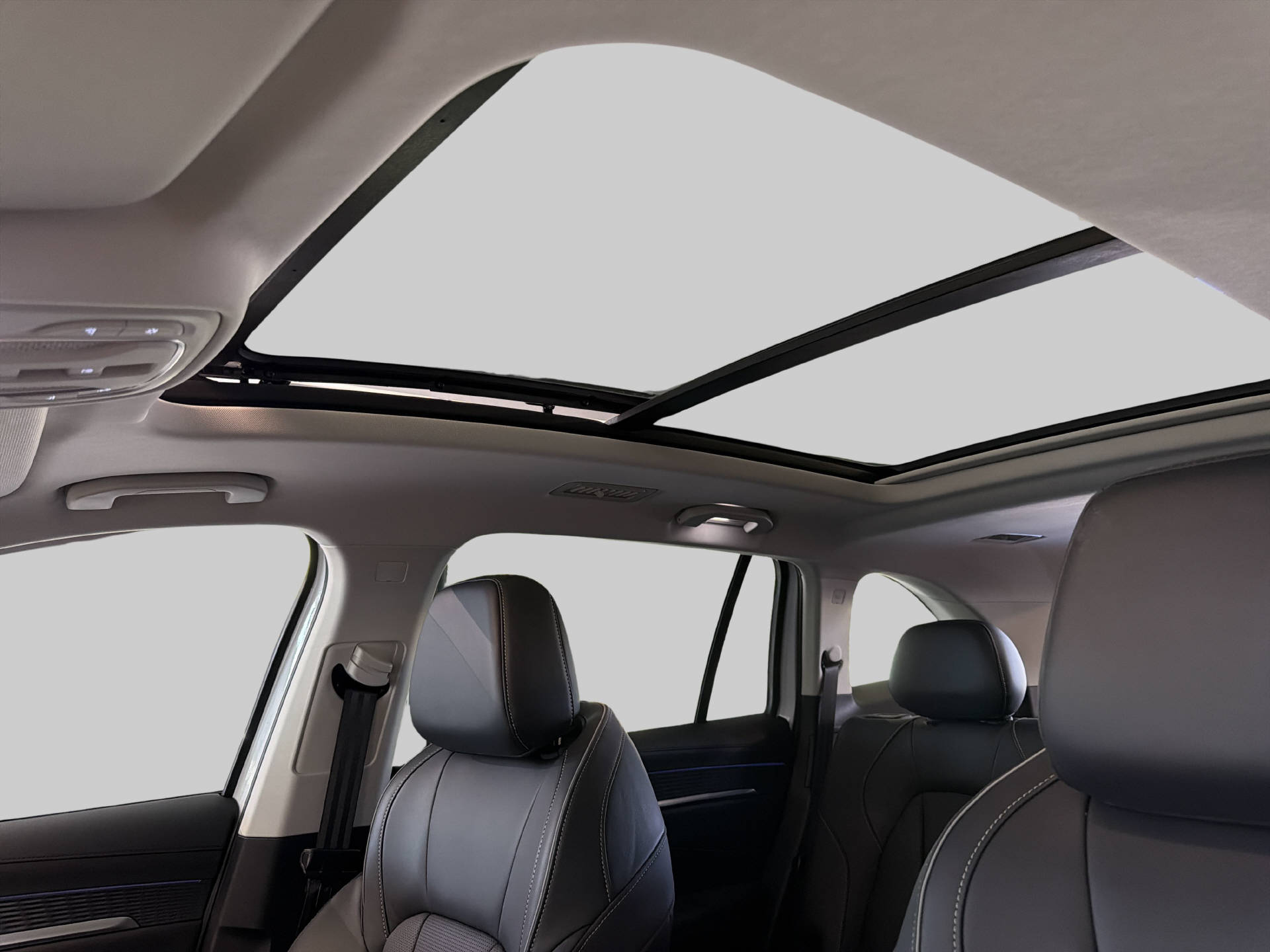 MG S9 1.5 PHEV Premium-image-9