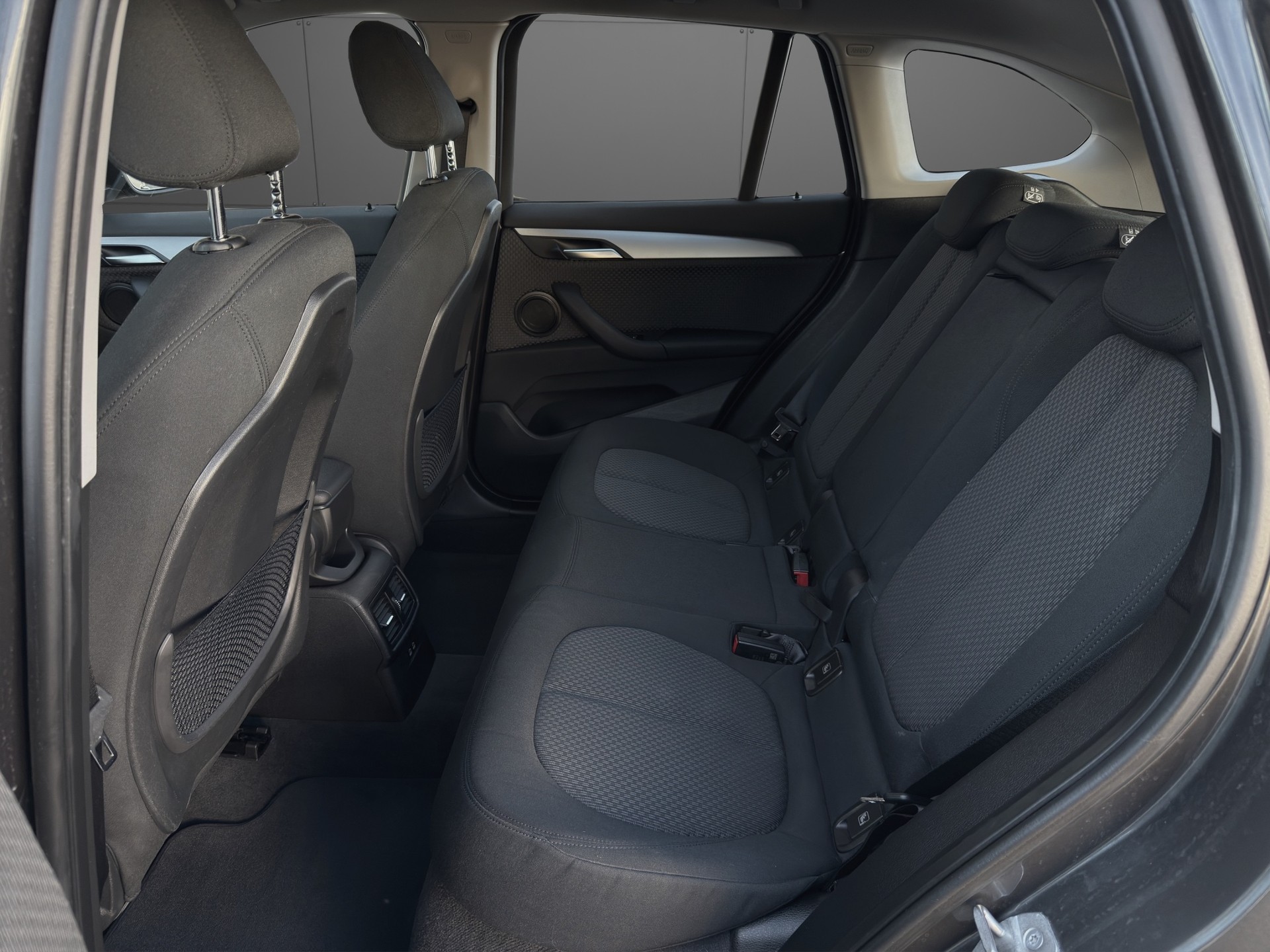 BMW X1 xDrive 25e Steptronic-image-7