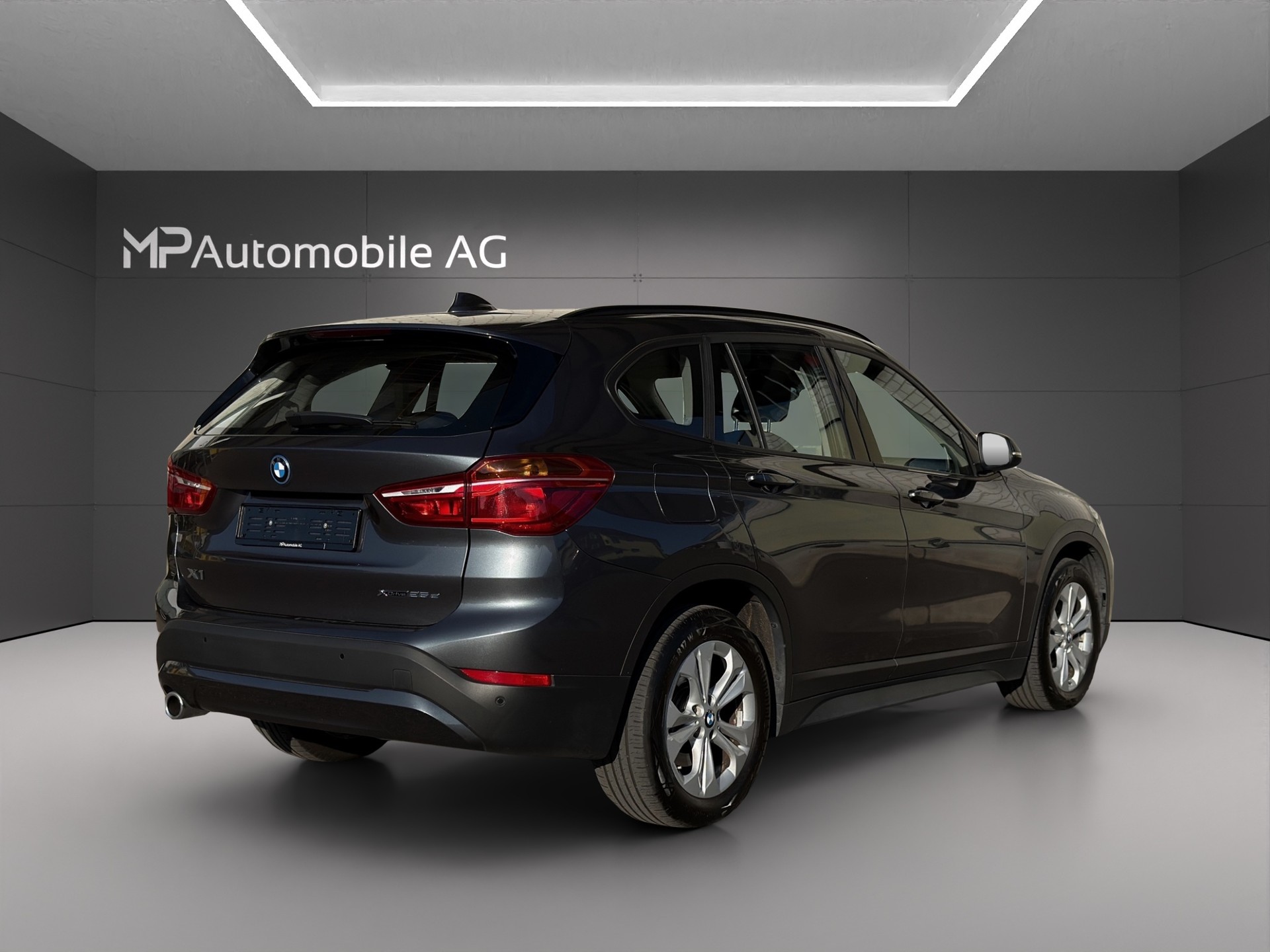 BMW X1 xDrive 25e Steptronic-image-2