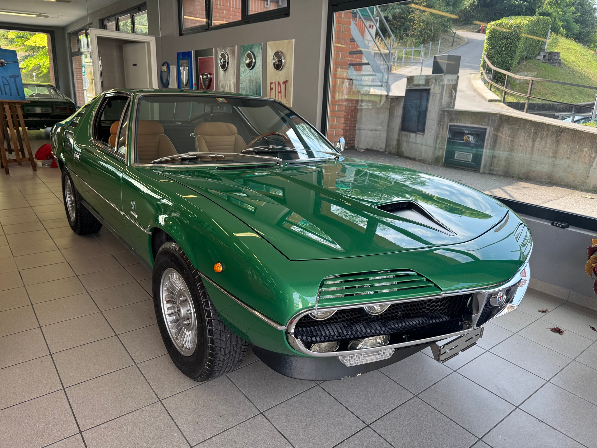ALFA ROMEO MONTREAL-image-1