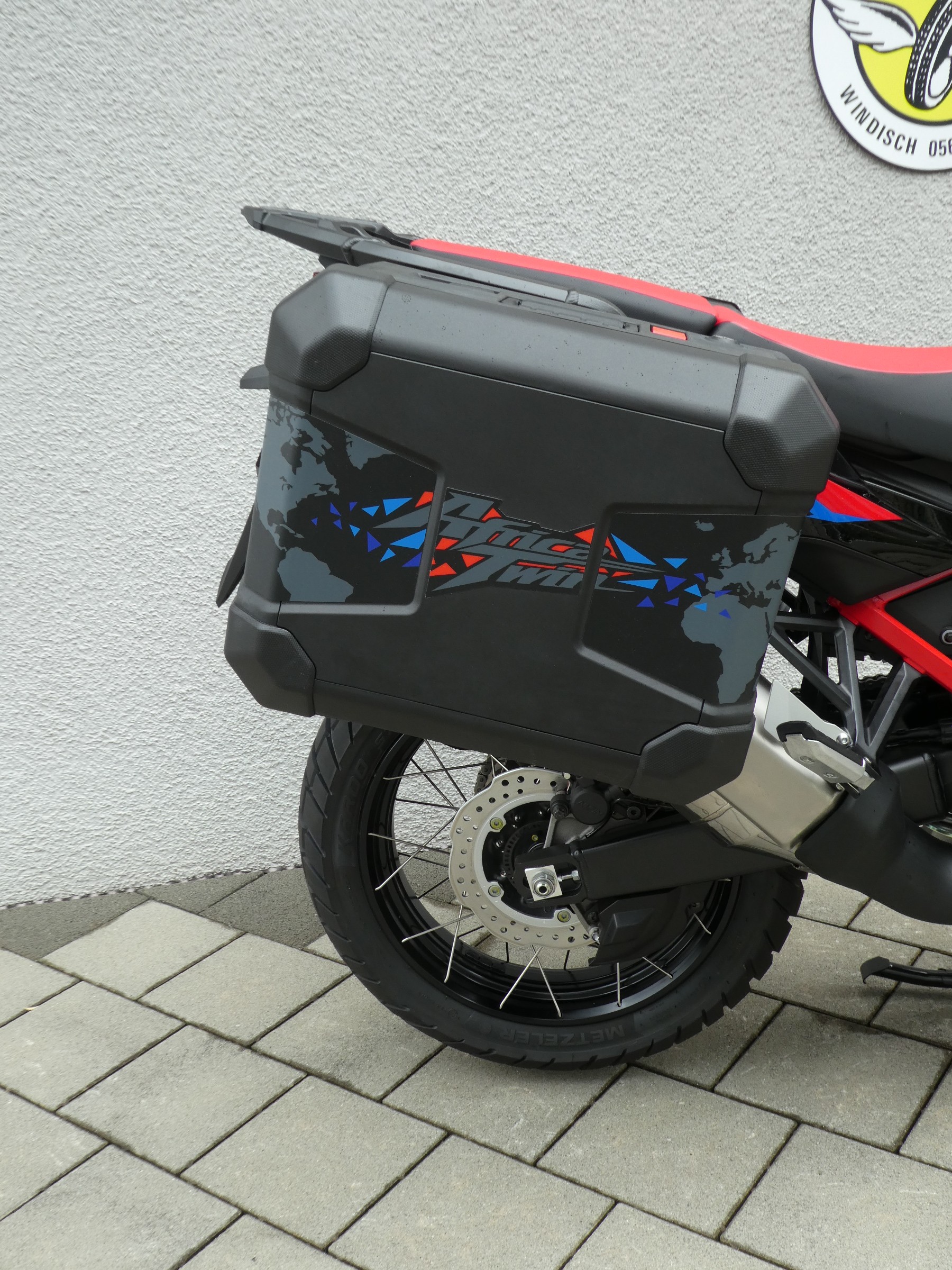 HONDA CRF 1100 DCT Africa Twin-image-5