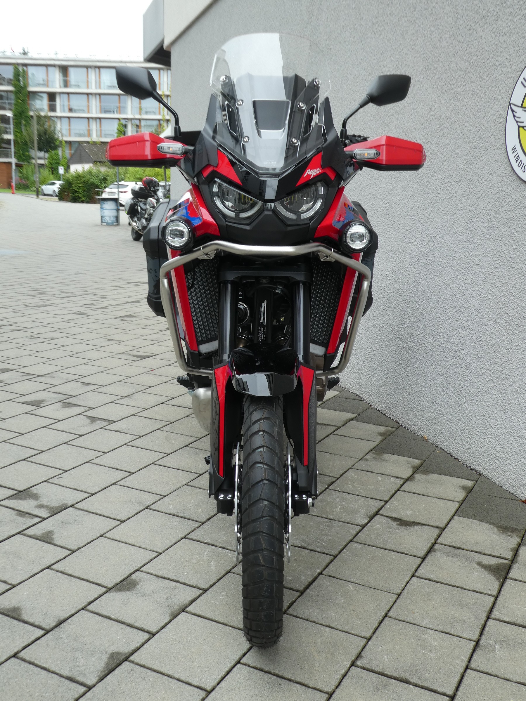 HONDA CRF 1100 DCT Africa Twin-showroom-element-3