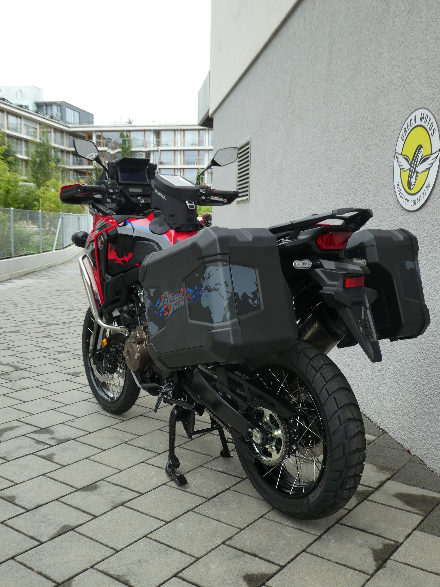 HONDA CRF 1100 DCT Africa Twin-image-8