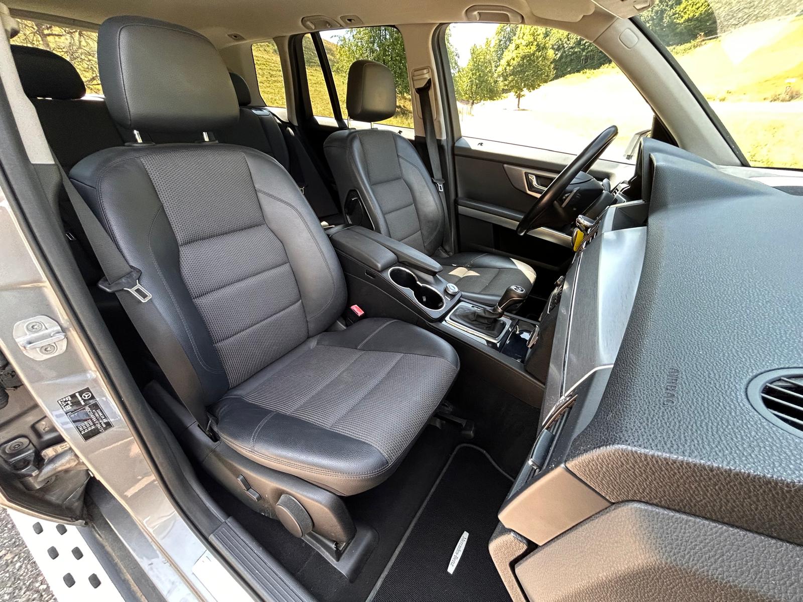 MERCEDES-BENZ GLK 220 CDI BlueEfficiency 4Matic 7G-Tronic-image-12