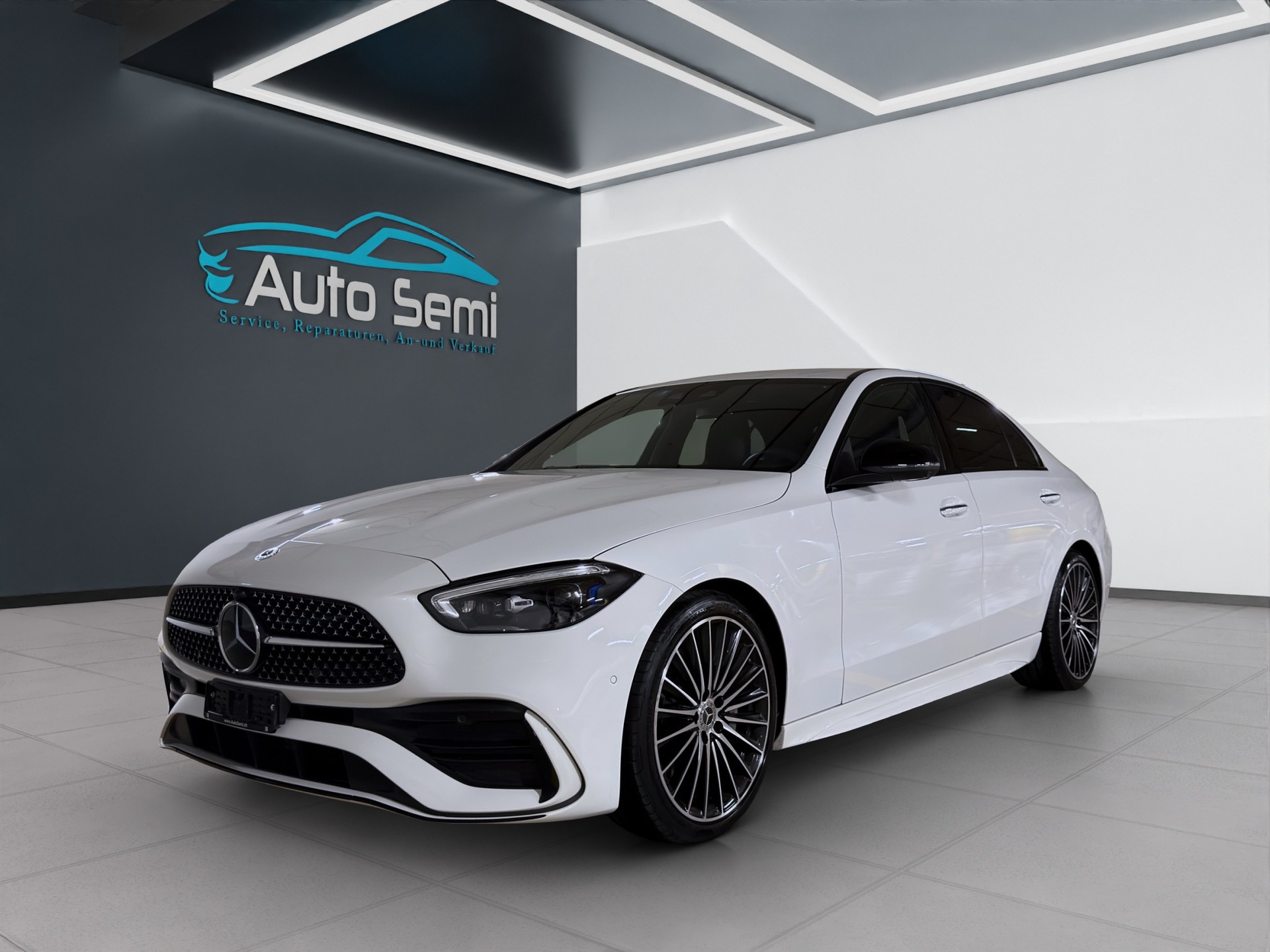 MERCEDES-BENZ C 300 4Matic AMG Line-image-0