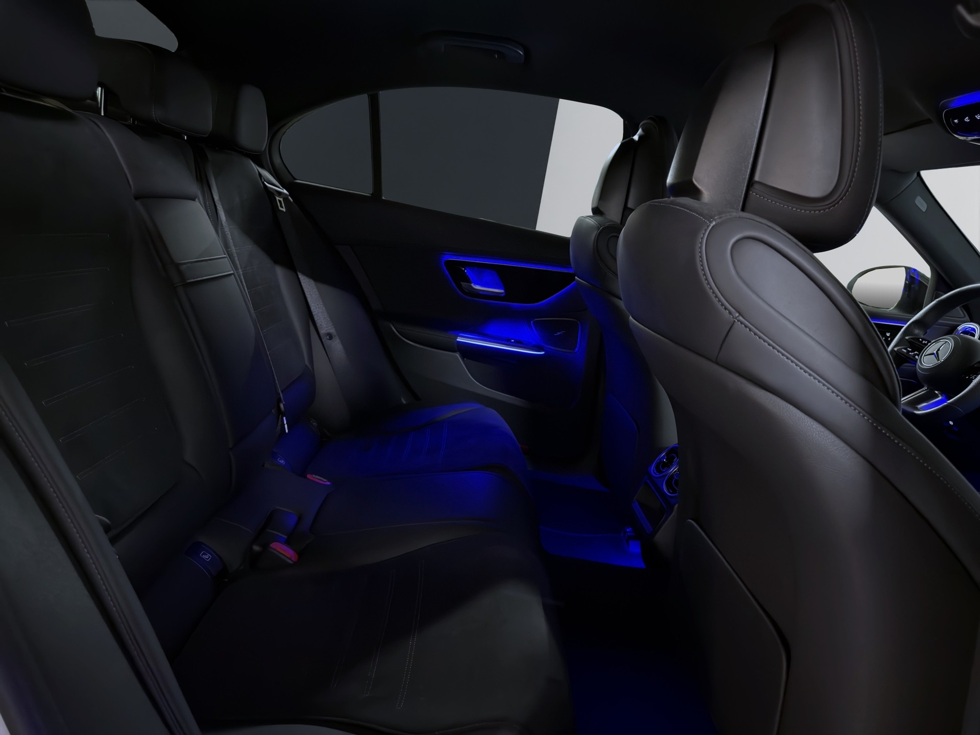 MERCEDES-BENZ C 300 4Matic AMG Line-image-20