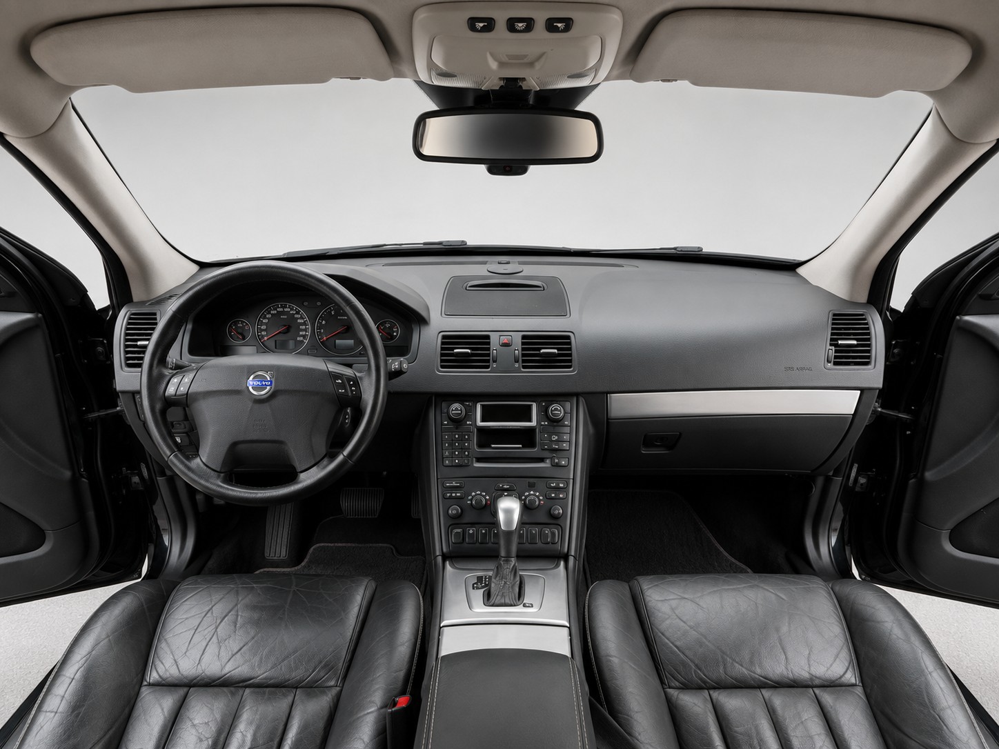 VOLVO XC90 2.4D(D5) AWD Executive Geartronic-image-4