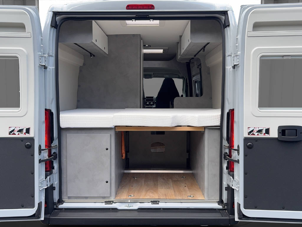 OPEL Peugeot Boxer 5.4 DF 3.5 t L2 H2 2.2BlueHDi 140 ADVTR-image-9
