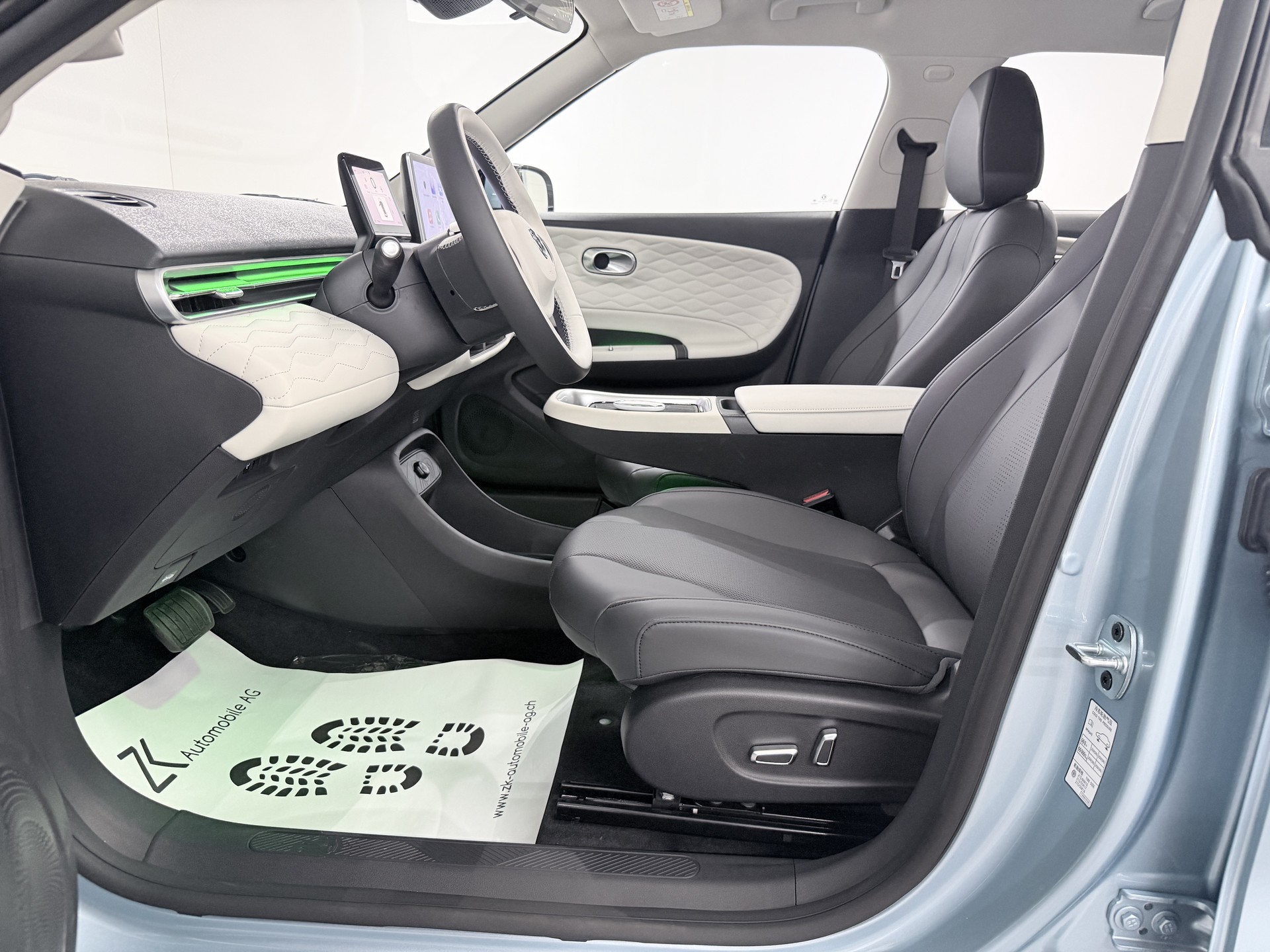 DONGFENG Box 42 kWh Ocean Eyes / 360° Kamera / Car Play / Ecotex Leder / 12 Zoll Display / Sitzheizung/Kühlung / Phone Mirroring /-image-6