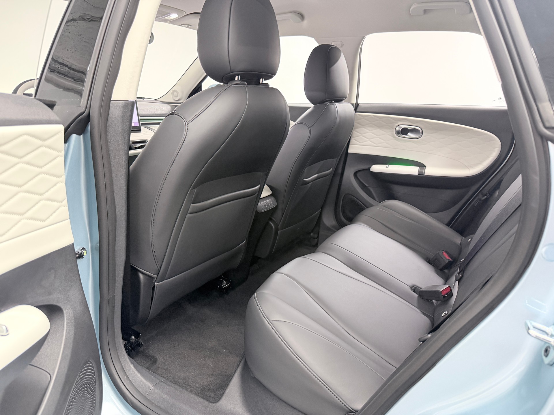 DONGFENG Box 42 kWh Ocean Eyes / 360° Kamera / Car Play / Ecotex Leder / 12 Zoll Display / Sitzheizung/Kühlung / Phone Mirroring /-image-8