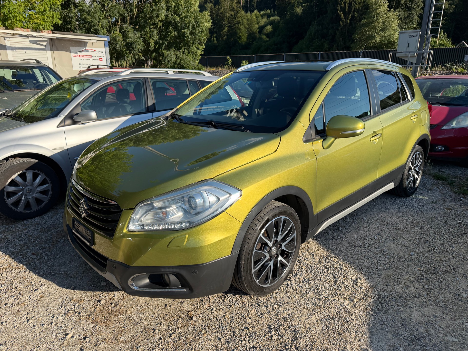 SUZUKI SX4 S-Cross 1.6 16V Compact Top 4WD CVT7 - frisch ab Mfk-image-1