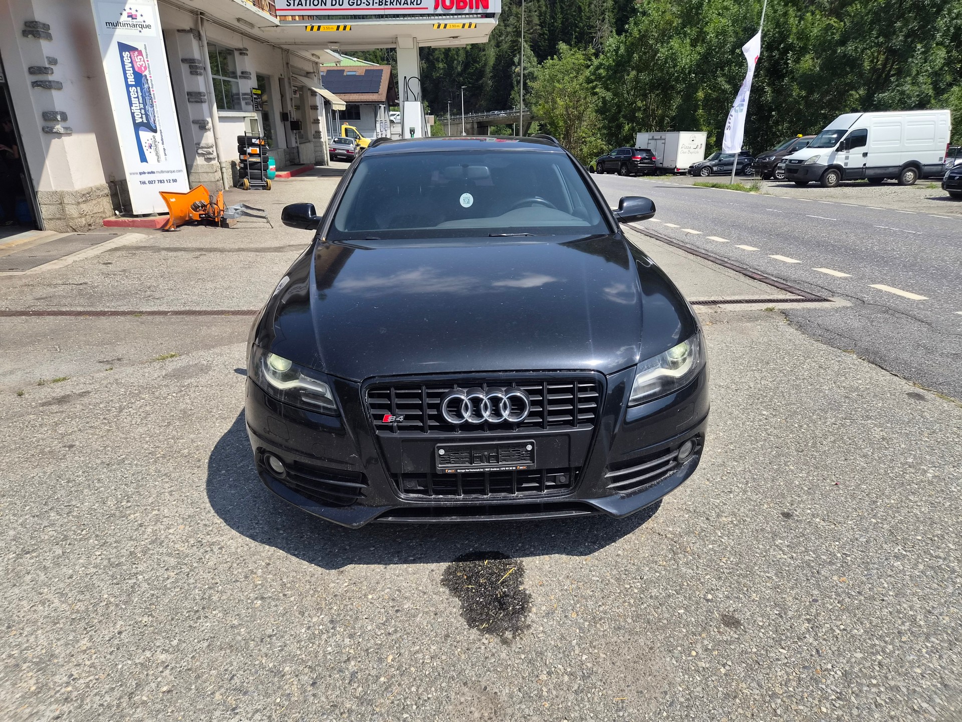 AUDI S4 Avant 3.0 TFSI quattro S-tronic-image-1