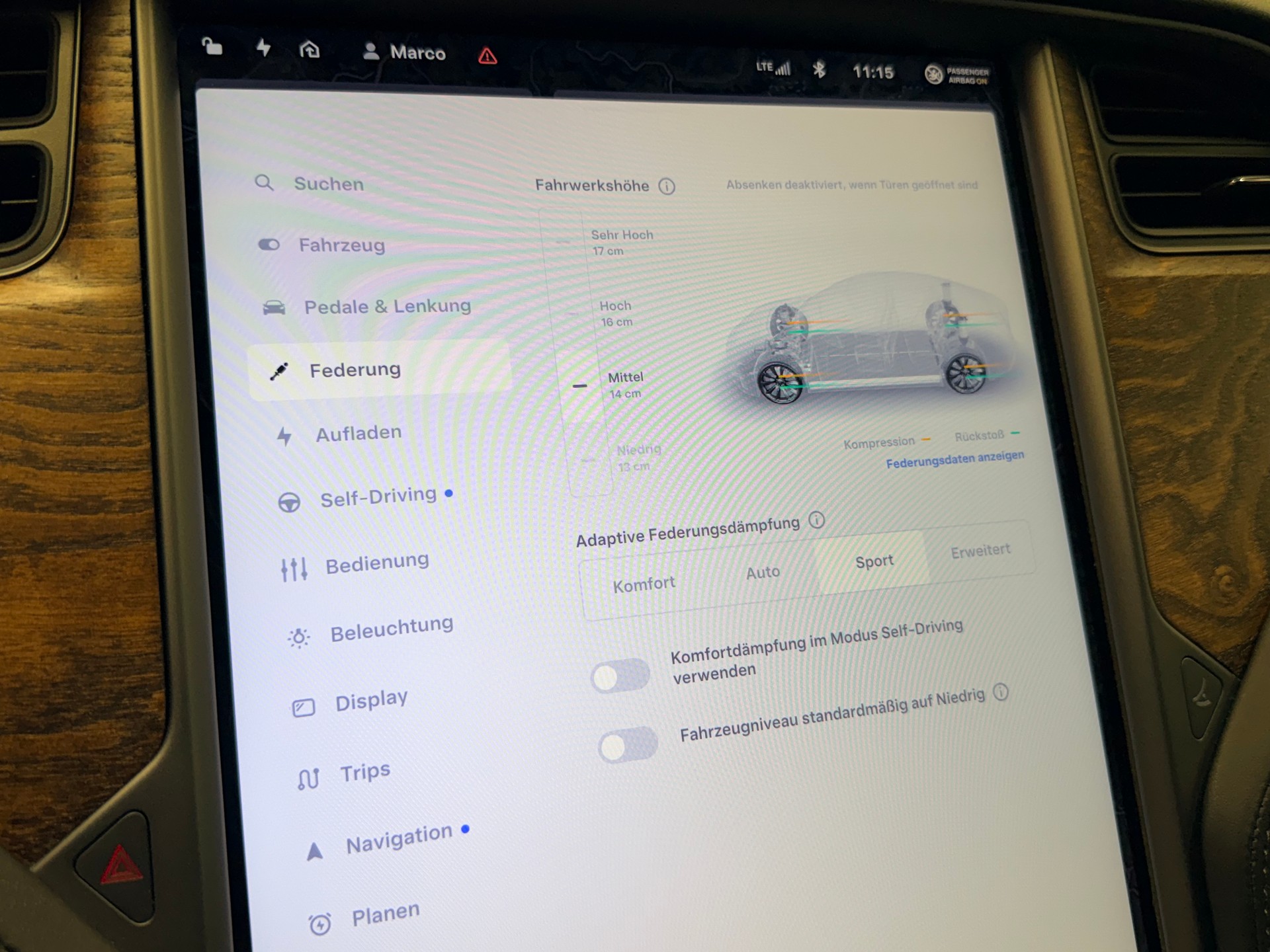 TESLA Model S Maximale-Reichweite *Raven*-image-22