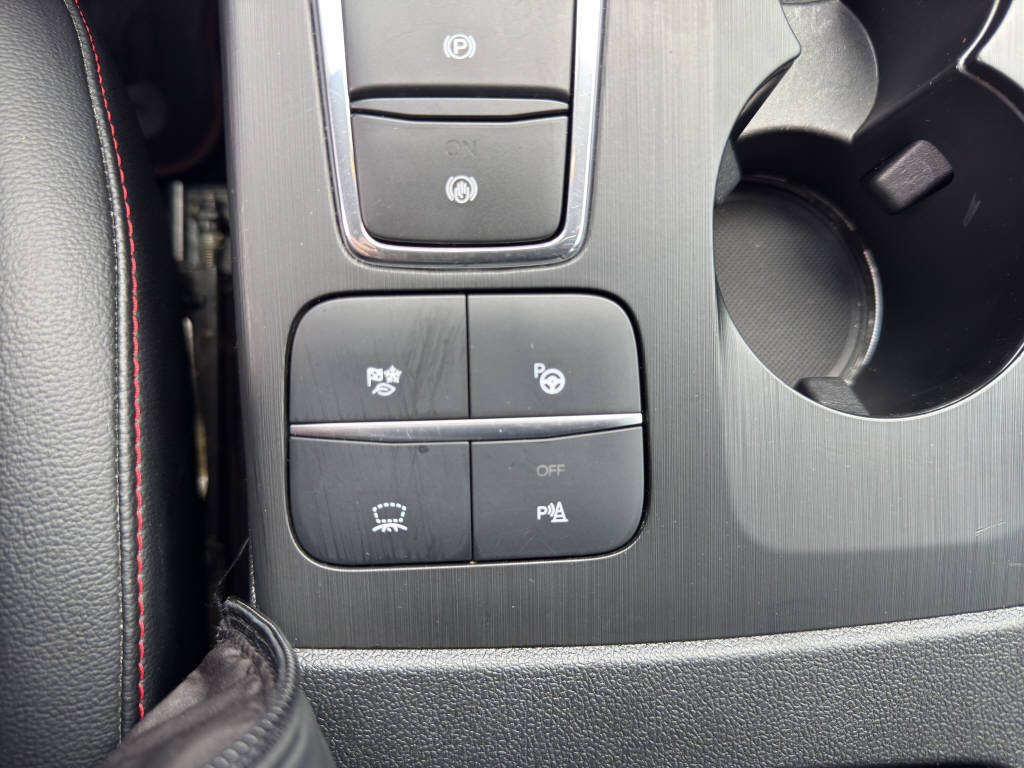 FORD Kuga 2.5 Hybrid ST-Line X 4x4-image-16