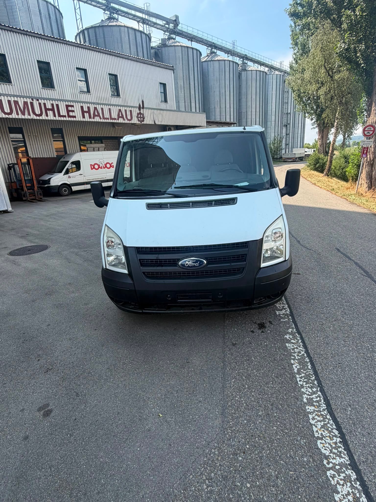 FORD Transit 260S atDCi-image-8