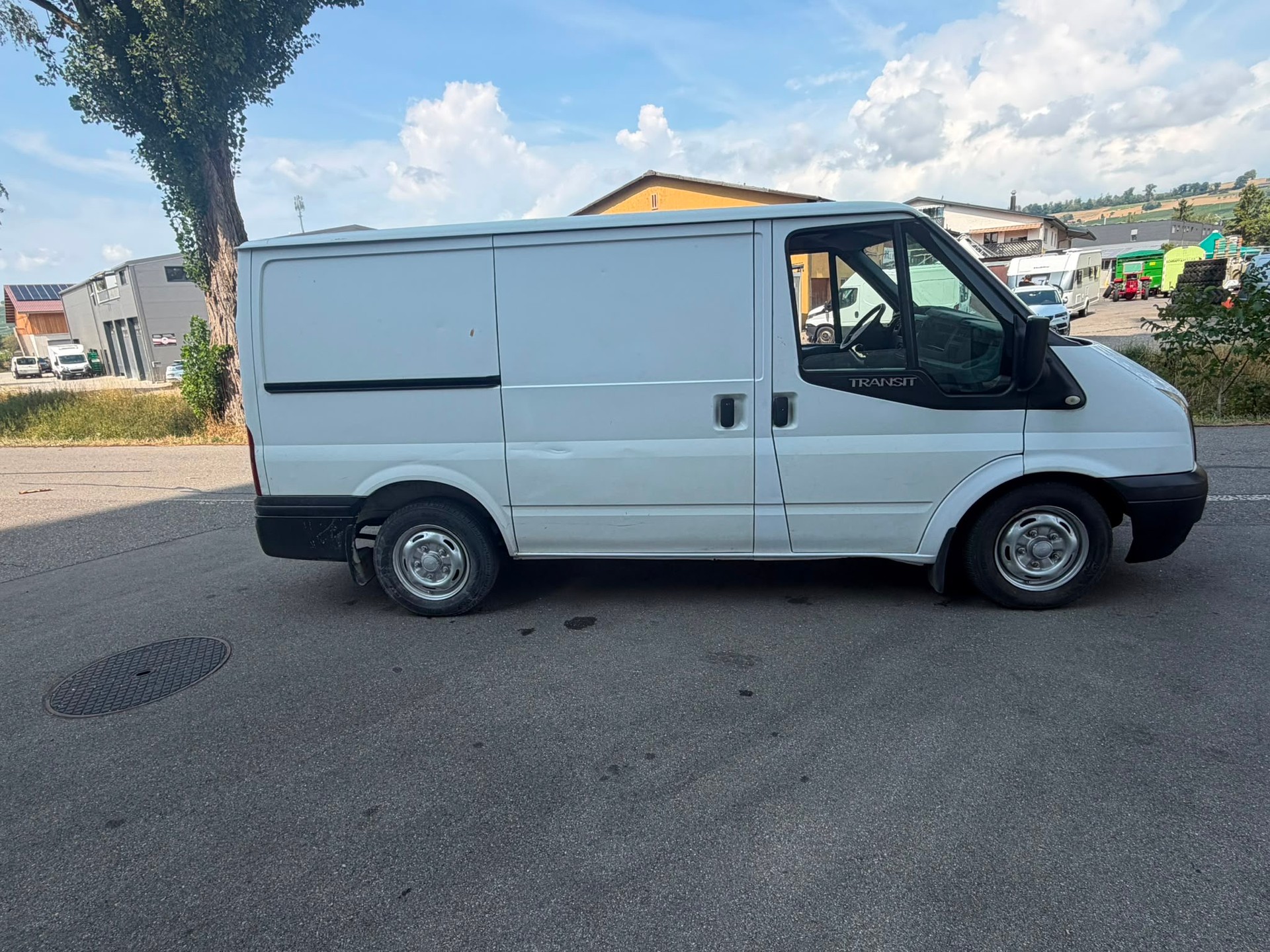FORD Transit 260S atDCi-image-3